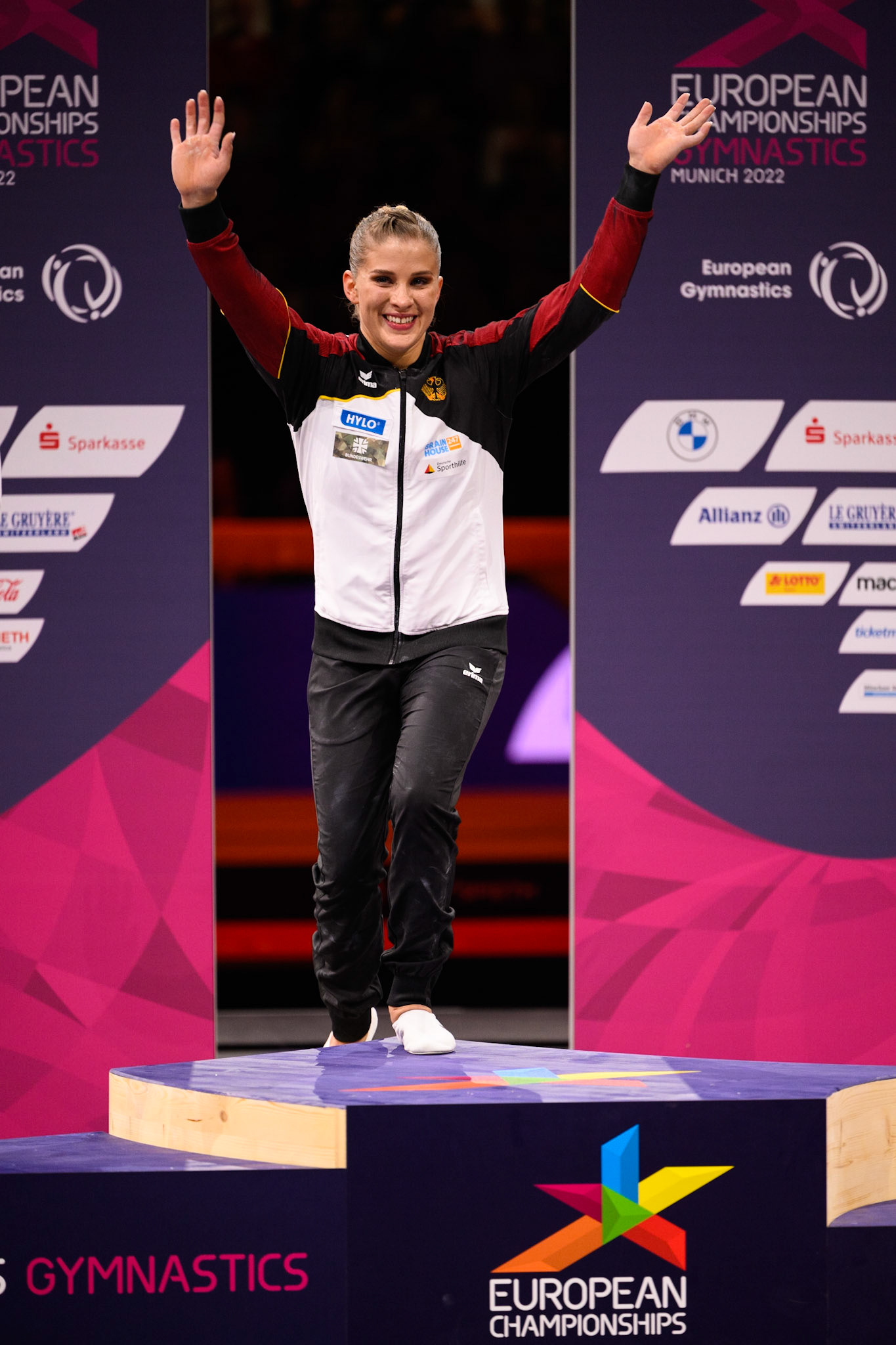 European Championships 2022, Apparatus Final, Victory CeremonyDepicted: Elisabeth SeitzPhoto taken in Munich, DEU on 2022-08-14Photo credits should read: Norman Seibert, CC BY-SA 4.0NIKON Z 9, NIKKOR Z 70-200mm f/2.8 VR S¹⁄₆₄₀ Sek. bei ƒ / 2,8File: DSC_0299.NEF