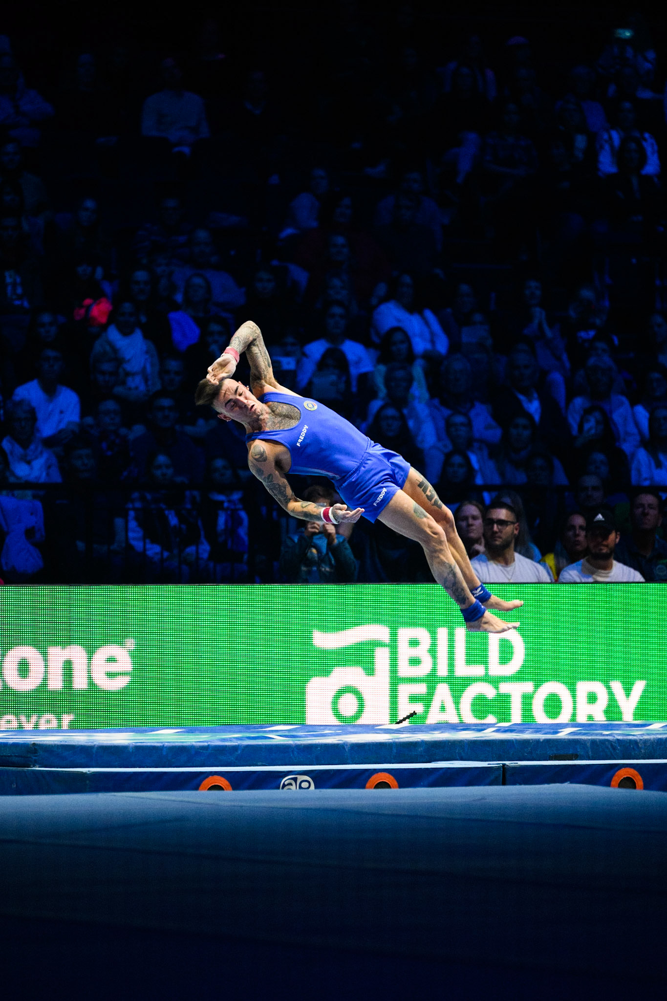 Swiss Cup Zurich 2022, Final, VaultDepicted: Nicola BartoliniPhoto taken in Zurich, SUI on 2022-11-27Photo credits should read: Norman Seibert, CC BY-SA 4.0NIKON Z 9, NIKKOR Z 70-200mm f/2.8 VR S¹⁄₁₆₀₀ Sek. bei ƒ / 2,8File: DSC_3197.NEF