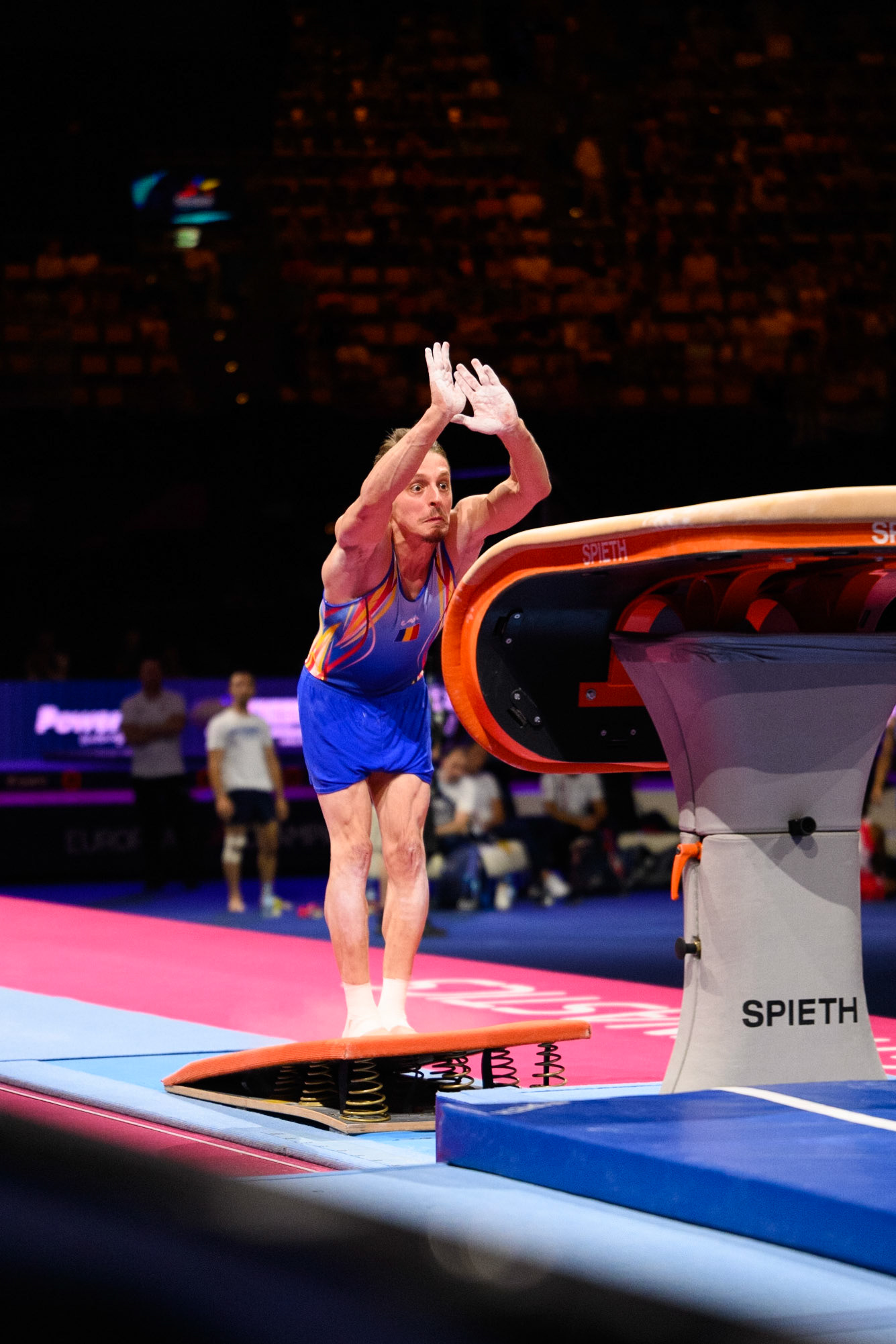 European Championships 2022, Apparatus Final, VaultDepicted: Robert BurtanetePhoto taken in Munich, DEU on 2022-08-21Photo credits should read: Norman Seibert, CC BY-SA 4.0NIKON Z 9, NIKKOR Z 70-200mm f/2.8 VR S¹⁄₁₆₀₀ Sek. bei ƒ / 2,8File: DSC_3917.NEF
