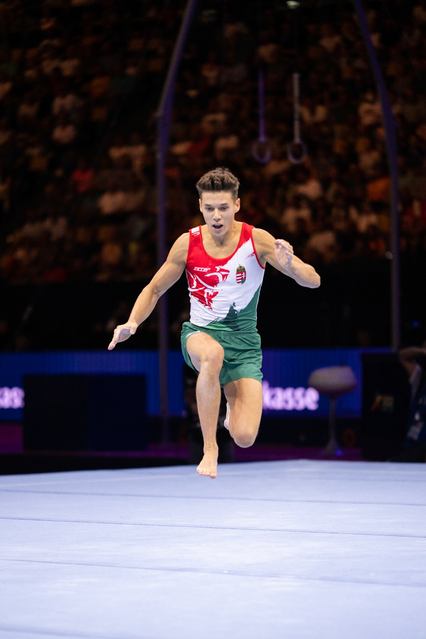 European Championships 2022, Apparatus Final, Floor ExerciseDepicted: Krisztofer MészárosPhoto taken in Munich, DEU on 2022-08-21Photo credits should read: Norman Seibert, CC BY-SA 4.0NIKON Z 9, NIKKOR Z 70-200mm f/2.8 VR S¹⁄₁₆₀₀ Sek. bei ƒ / 2,8File: DSC_7641.NEF