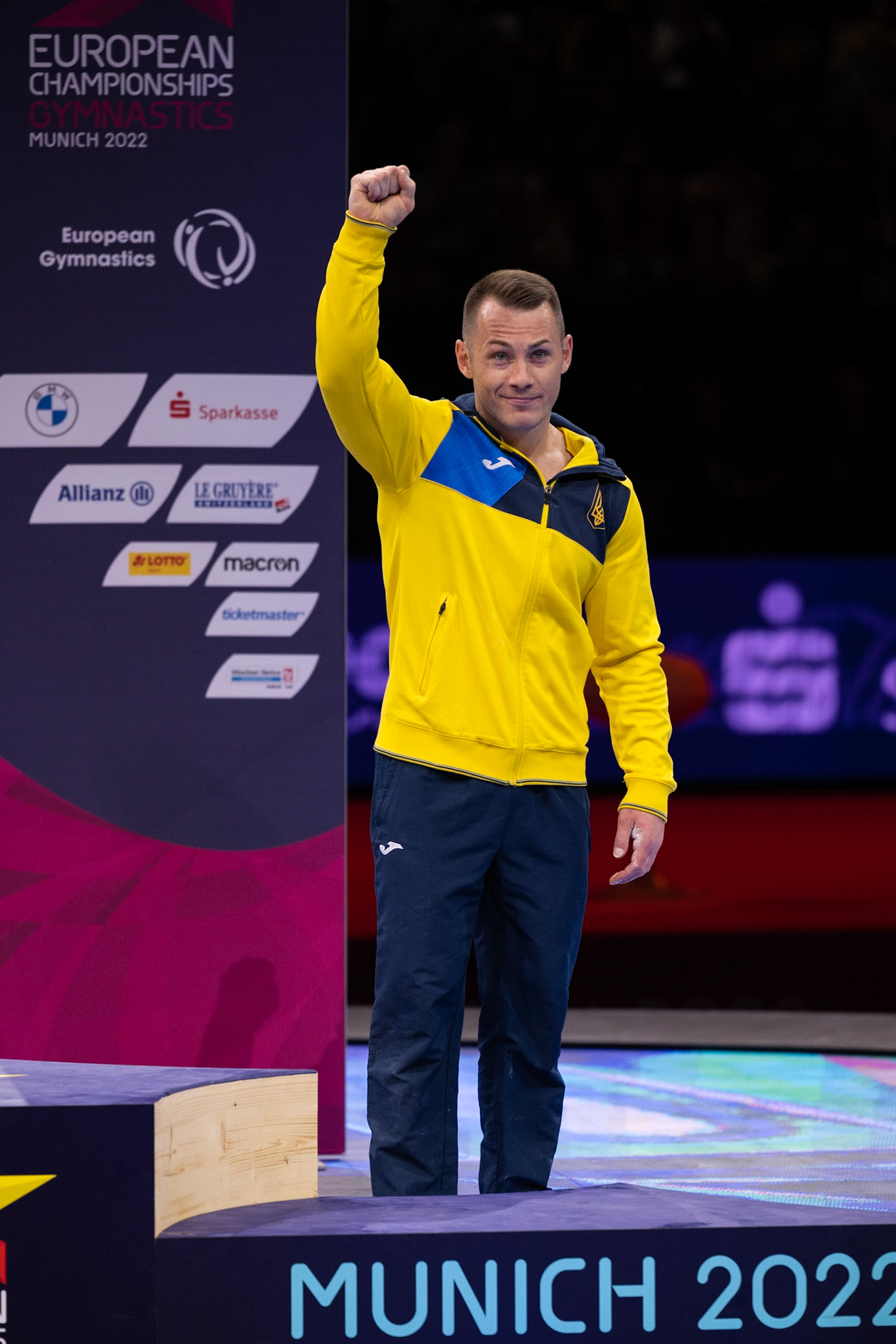 European Championships 2022, Apparatus Final, Victory CeremonyDepicted: Igor RadivilovPhoto taken in Munich, DEU on 2022-08-21Photo credits should read: Norman Seibert, CC BY-SA 4.0NIKON Z 9, NIKKOR Z 70-200mm f/2.8 VR S¹⁄₈₀₀ Sek. bei ƒ / 4,0File: DSC_4791.NEF
