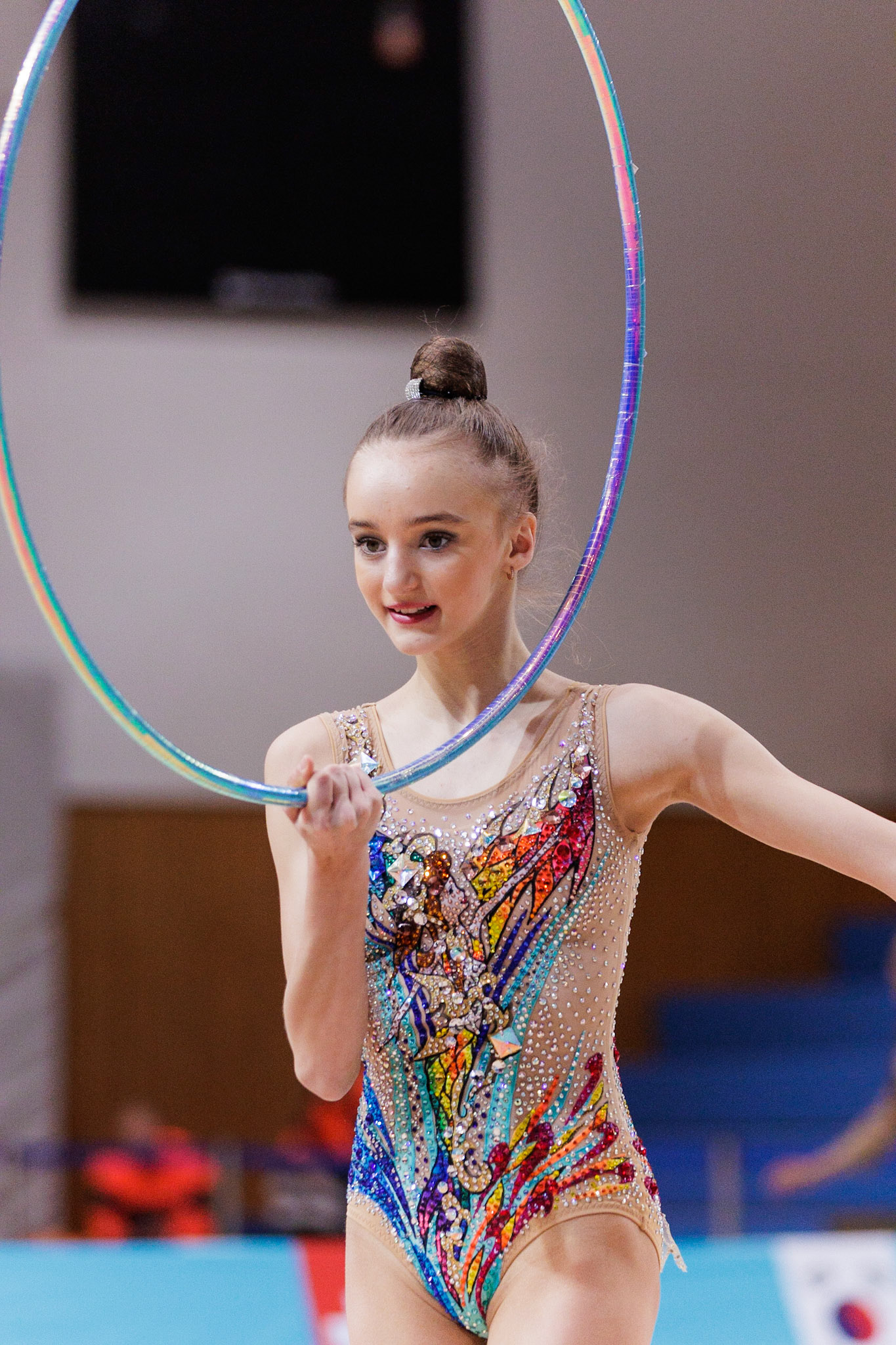 Gymnastik International, Team Competition Junior gymnasts, HoopDepicted: Viktoria MagelPhoto taken in Fellbach, DEU on 2023-03-04Photo credits should read: Norman SeibertCanon EOS R3, EF70-200mm f/2.8L IS II USM¹⁄₁₂₅₀ Sek. bei ƒ / 2,8File: _V7A1216.CR3
