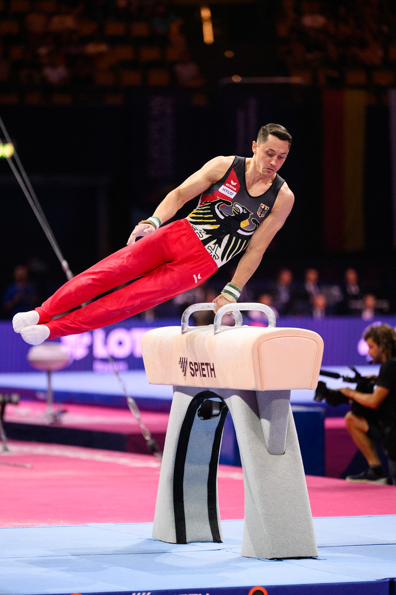 European Championships 2022, All-around Competition, Pommel HorseDepicted: Andreas TobaPhoto taken in Munich, DEU on 2022-08-18Photo credits should read: Norman Seibert, CC BY-SA 4.0NIKON Z 9, NIKKOR Z 70-200mm f/2.8 VR S¹⁄₁₆₀₀ Sek. bei ƒ / 2,8File: DSC_5342.NEF