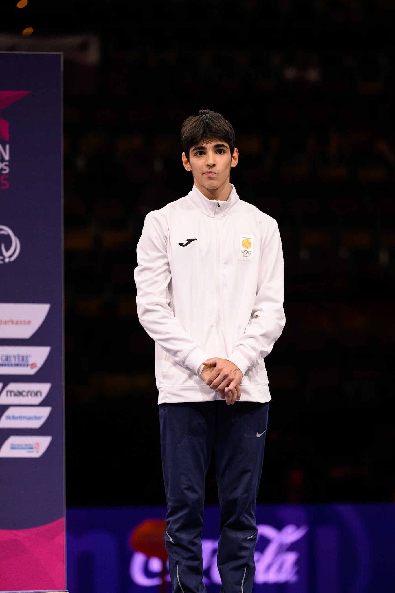 European Championships 2022, Apparatus Final, Victory CeremonyDepicted: Dachi DolidzePhoto taken in Munich, DEU on 2022-08-21Photo credits should read: Norman Seibert, CC BY-SA 4.0NIKON Z 9, NIKKOR Z 70-200mm f/2.8 VR S¹⁄₈₀₀ Sek. bei ƒ / 4,0File: DSC_1257.NEF