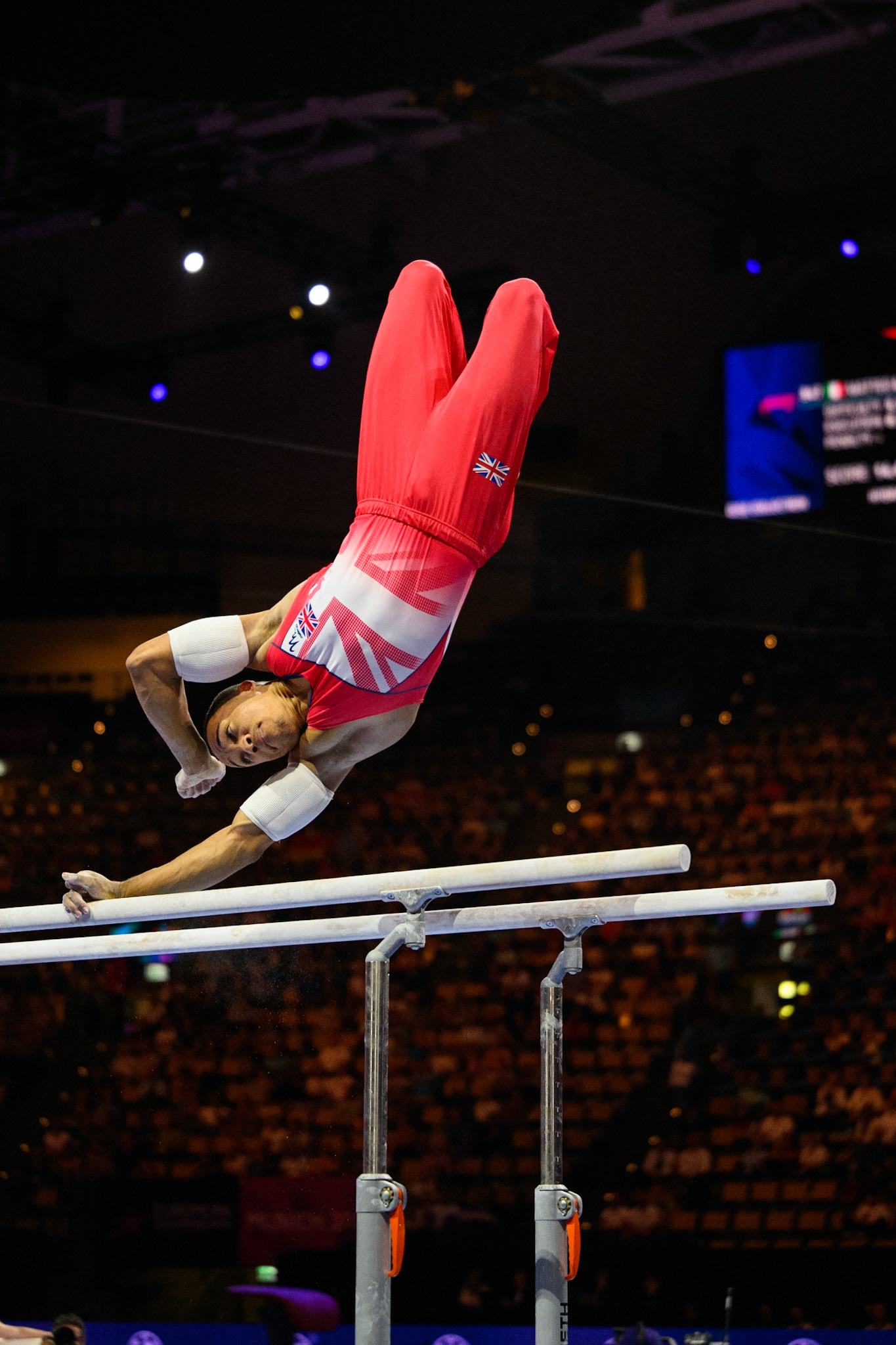 European Championships 2022, Apparatus Final, Parallel BarsDepicted: Joe FraserPhoto taken in Munich, DEU on 2022-08-21Photo credits should read: Norman Seibert, CC BY-SA 4.0NIKON Z 9, NIKKOR Z 70-200mm f/2.8 VR S¹⁄₁₆₀₀ Sek. bei ƒ / 2,8File: DSC_5575.NEF