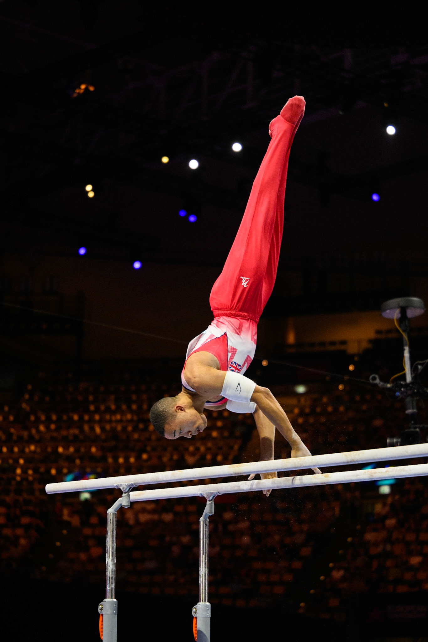 European Championships 2022, Apparatus Final, Parallel BarsDepicted: Joe FraserPhoto taken in Munich, DEU on 2022-08-21Photo credits should read: Norman Seibert, CC BY-SA 4.0NIKON Z 9, NIKKOR Z 70-200mm f/2.8 VR S¹⁄₁₆₀₀ Sek. bei ƒ / 2,8File: DSC_5643.NEF