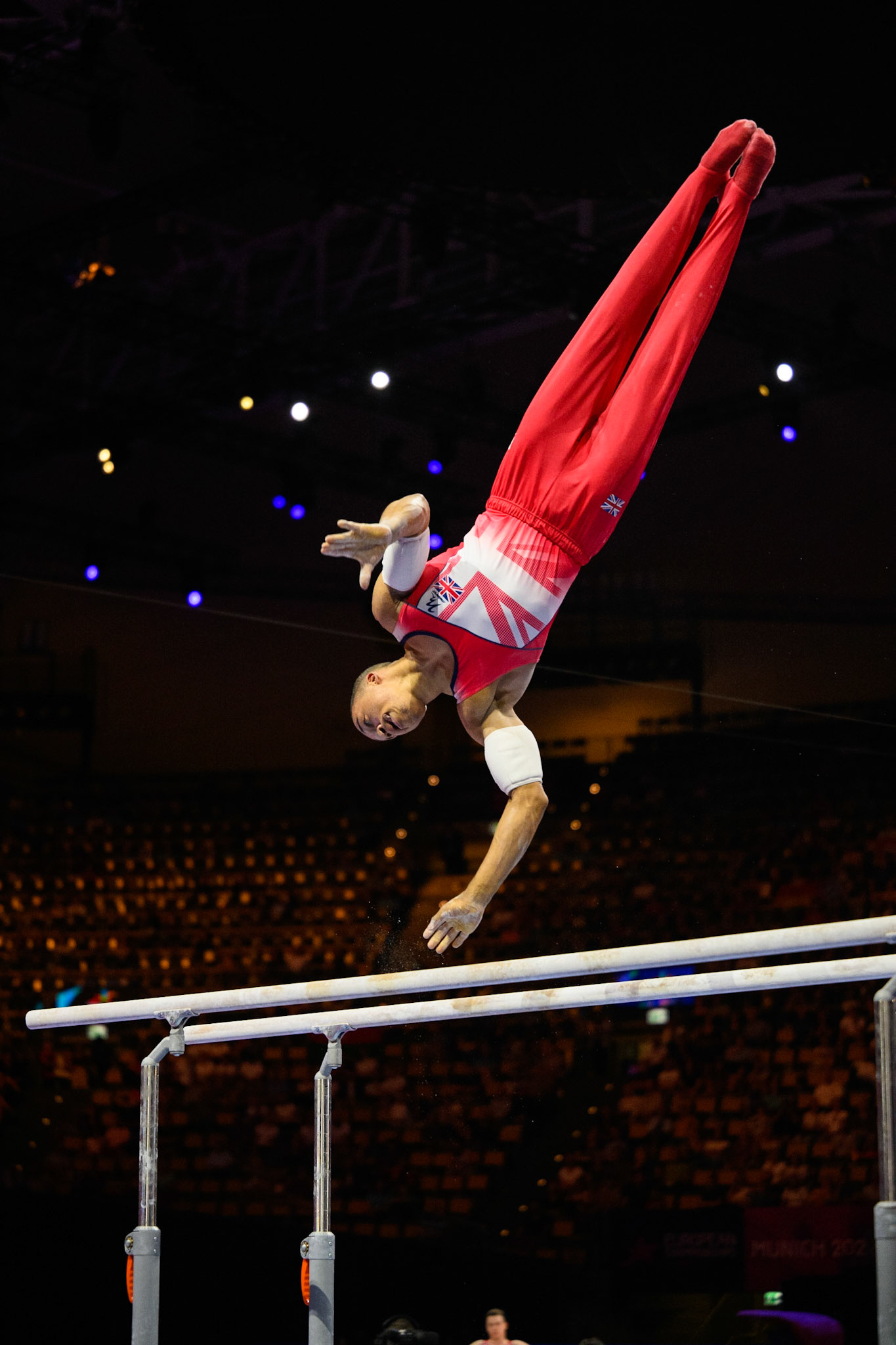 European Championships 2022, Apparatus Final, Parallel BarsDepicted: Joe FraserPhoto taken in Munich, DEU on 2022-08-21Photo credits should read: Norman Seibert, CC BY-SA 4.0NIKON Z 9, NIKKOR Z 70-200mm f/2.8 VR S¹⁄₁₆₀₀ Sek. bei ƒ / 2,8File: DSC_5673.NEF