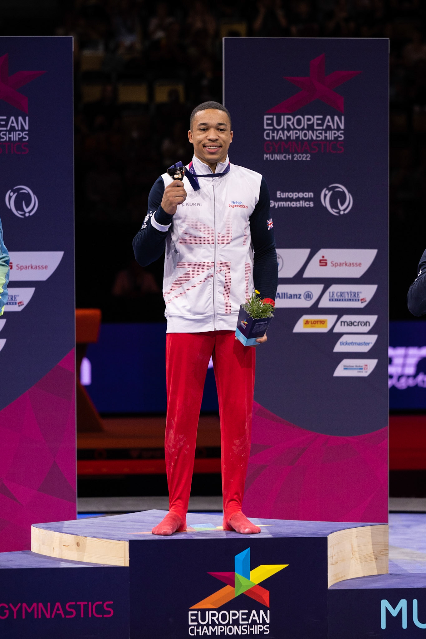 European Championships 2022, Apparatus Final, Parallel BarsDepicted: Joe FraserPhoto taken in Munich, DEU on 2022-08-21Photo credits should read: Norman Seibert, CC BY-SA 4.0NIKON Z 9, NIKKOR Z 70-200mm f/2.8 VR S¹⁄₈₀₀ Sek. bei ƒ / 4,0File: DSC_7033.NEF