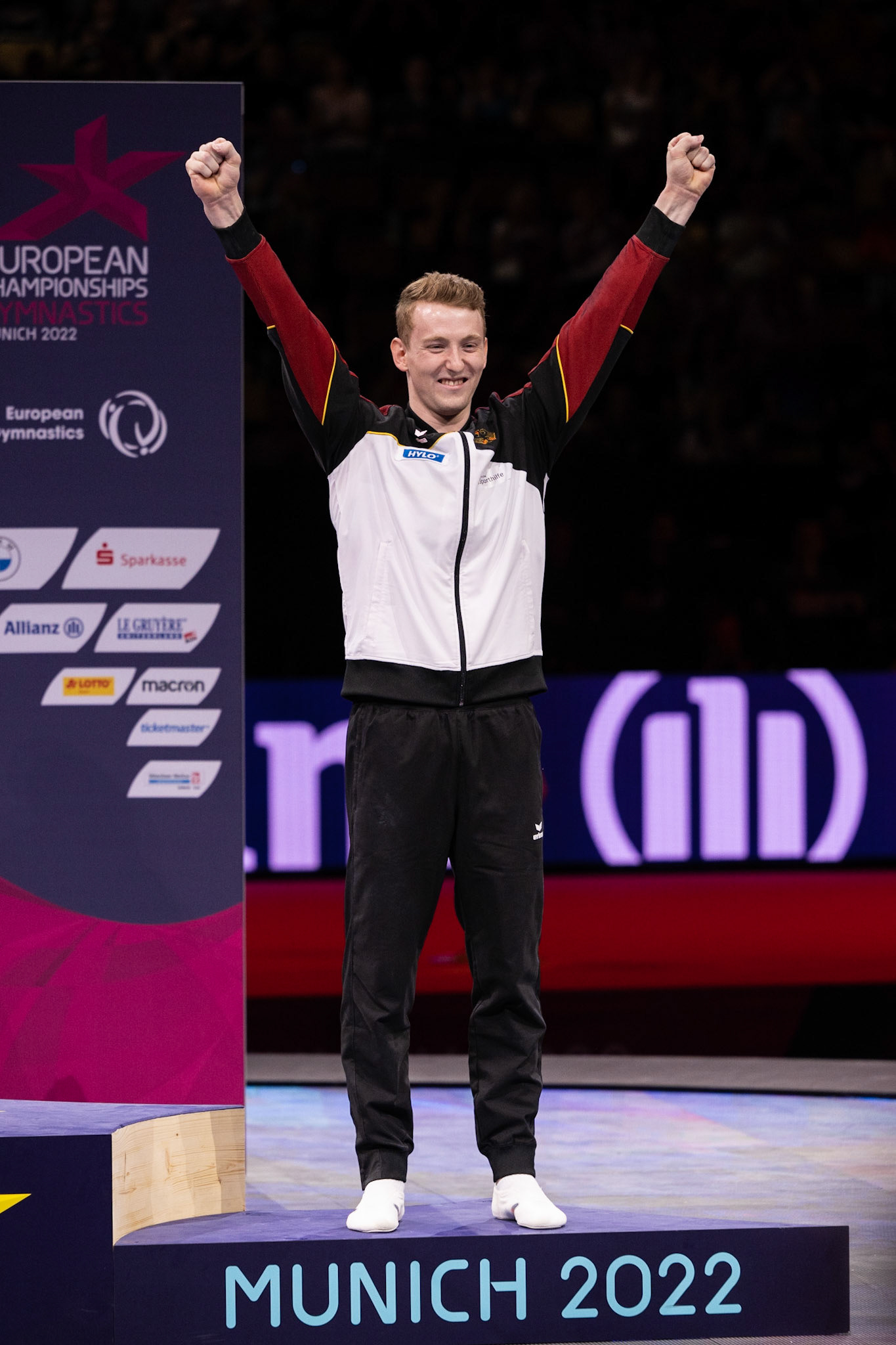 European Championships 2022, Apparatus Final, Pommel HorseDepicted: Nils DunkelPhoto taken in Munich, DEU on 2022-08-21Photo credits should read: Norman Seibert, CC BY-SA 4.0NIKON Z 9, NIKKOR Z 70-200mm f/2.8 VR S¹⁄₈₀₀ Sek. bei ƒ / 4,0File: DSC_1816.NEF