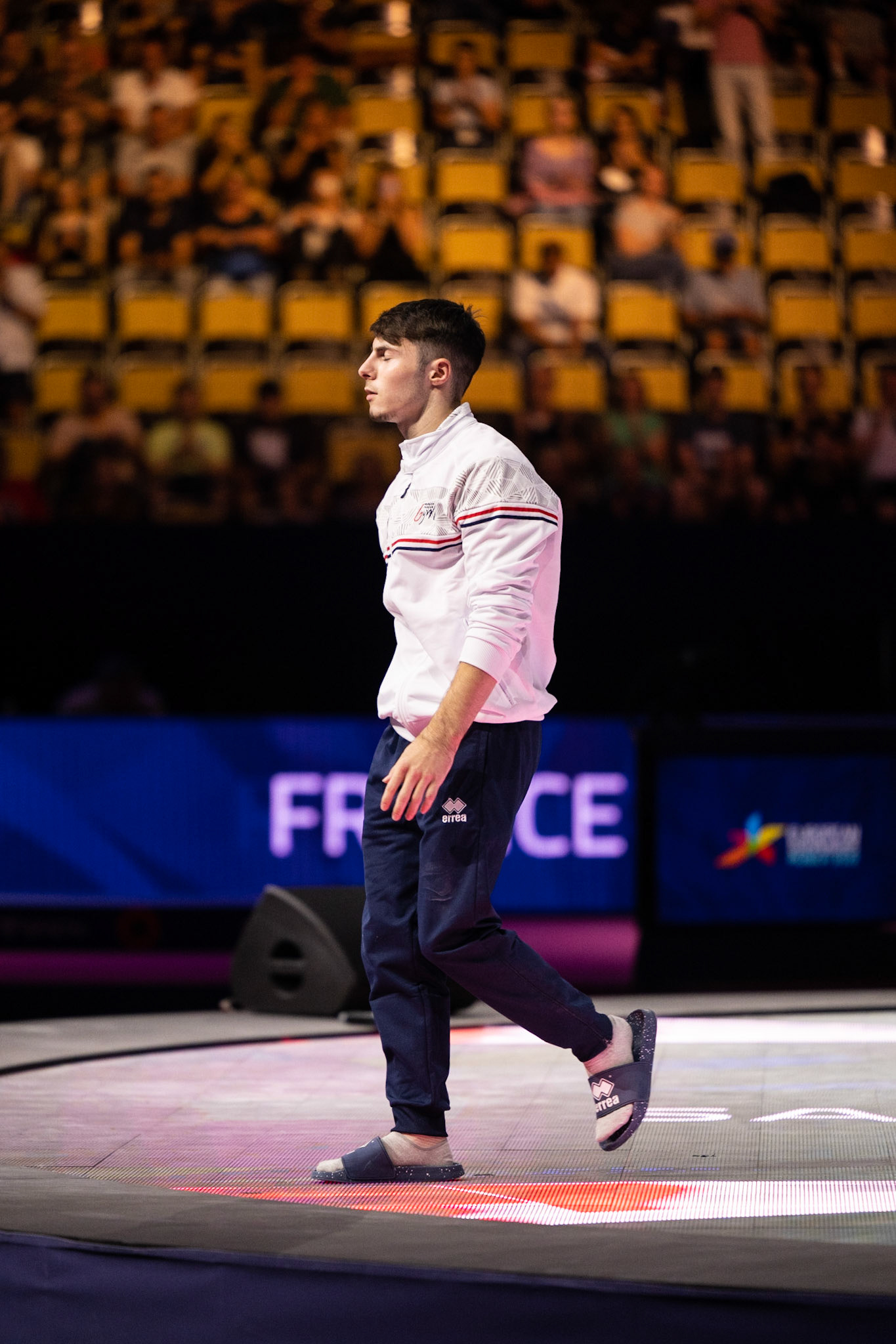 European Championships 2022, Apparatus Final, Presentation of AthletesDepicted: Léo SaladinoPhoto taken in Munich, DEU on 2022-08-21Photo credits should read: Norman Seibert, CC BY-SA 4.0NIKON Z 9, NIKKOR Z 70-200mm f/2.8 VR S¹⁄₈₀₀ Sek. bei ƒ / 2,8File: DSC_3739.NEF