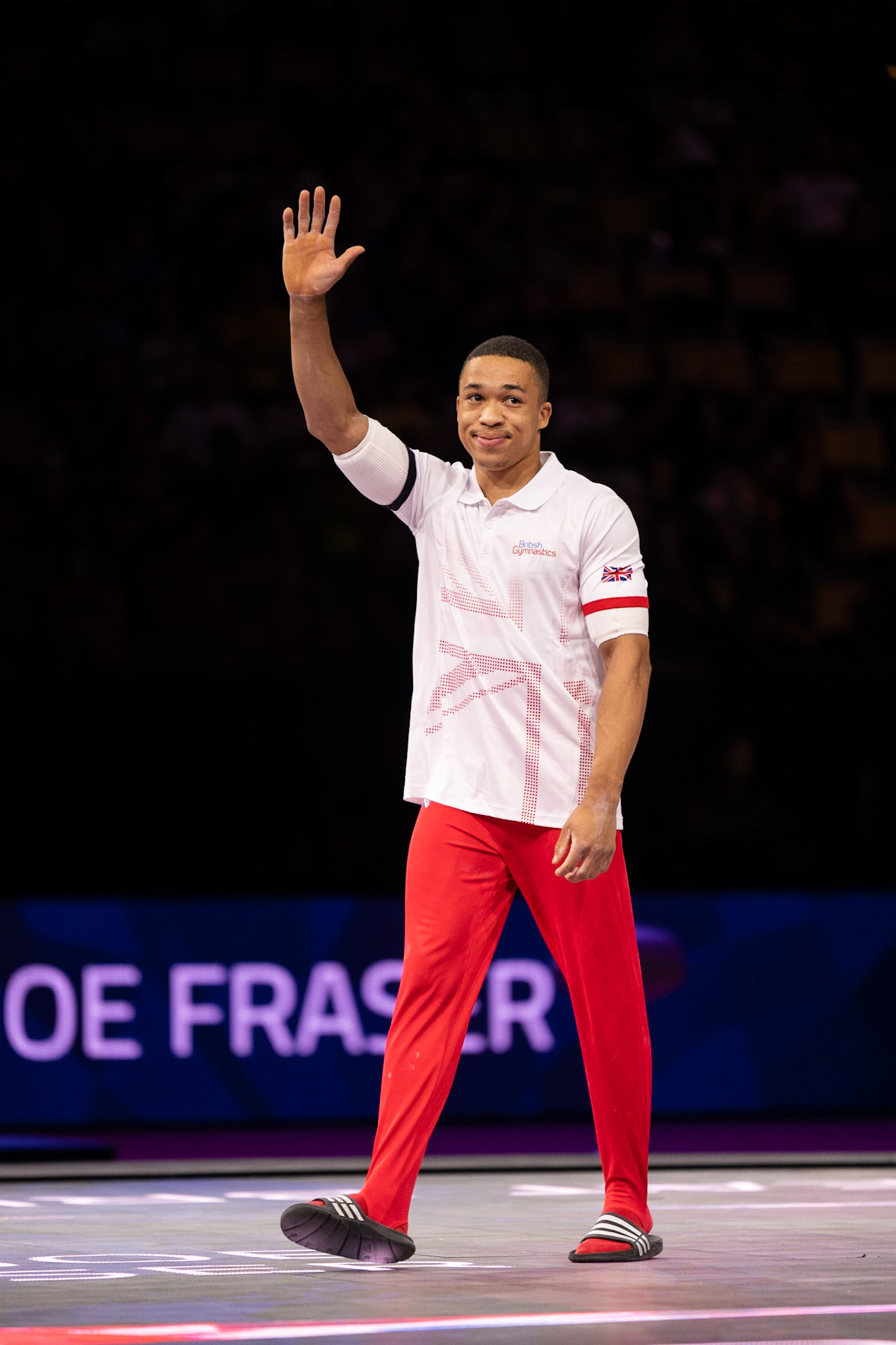 European Championships 2022, Apparatus Final, Presentation of AthletesDepicted: Joe FraserPhoto taken in Munich, DEU on 2022-08-21Photo credits should read: Norman Seibert, CC BY-SA 4.0NIKON Z 9, NIKKOR Z 70-200mm f/2.8 VR S¹⁄₈₀₀ Sek. bei ƒ / 2,8File: DSC_5046.NEF