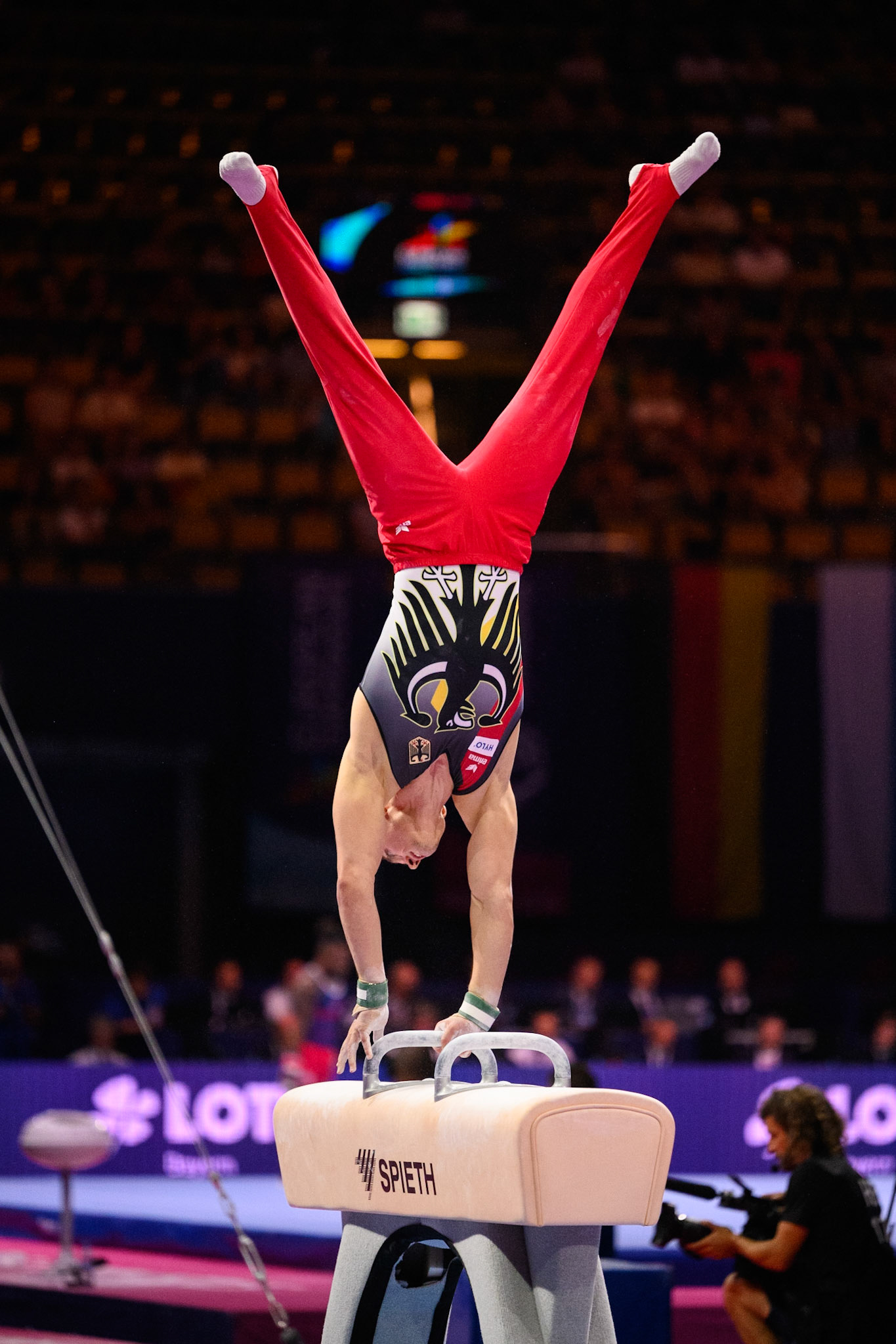 European Championships 2022, All-around Competition, Pommel HorseDepicted: Andreas TobaPhoto taken in Munich, DEU on 2022-08-18Photo credits should read: Norman Seibert, CC BY-SA 4.0NIKON Z 9, NIKKOR Z 70-200mm f/2.8 VR S¹⁄₁₆₀₀ Sek. bei ƒ / 2,8File: DSC_5303.NEF
