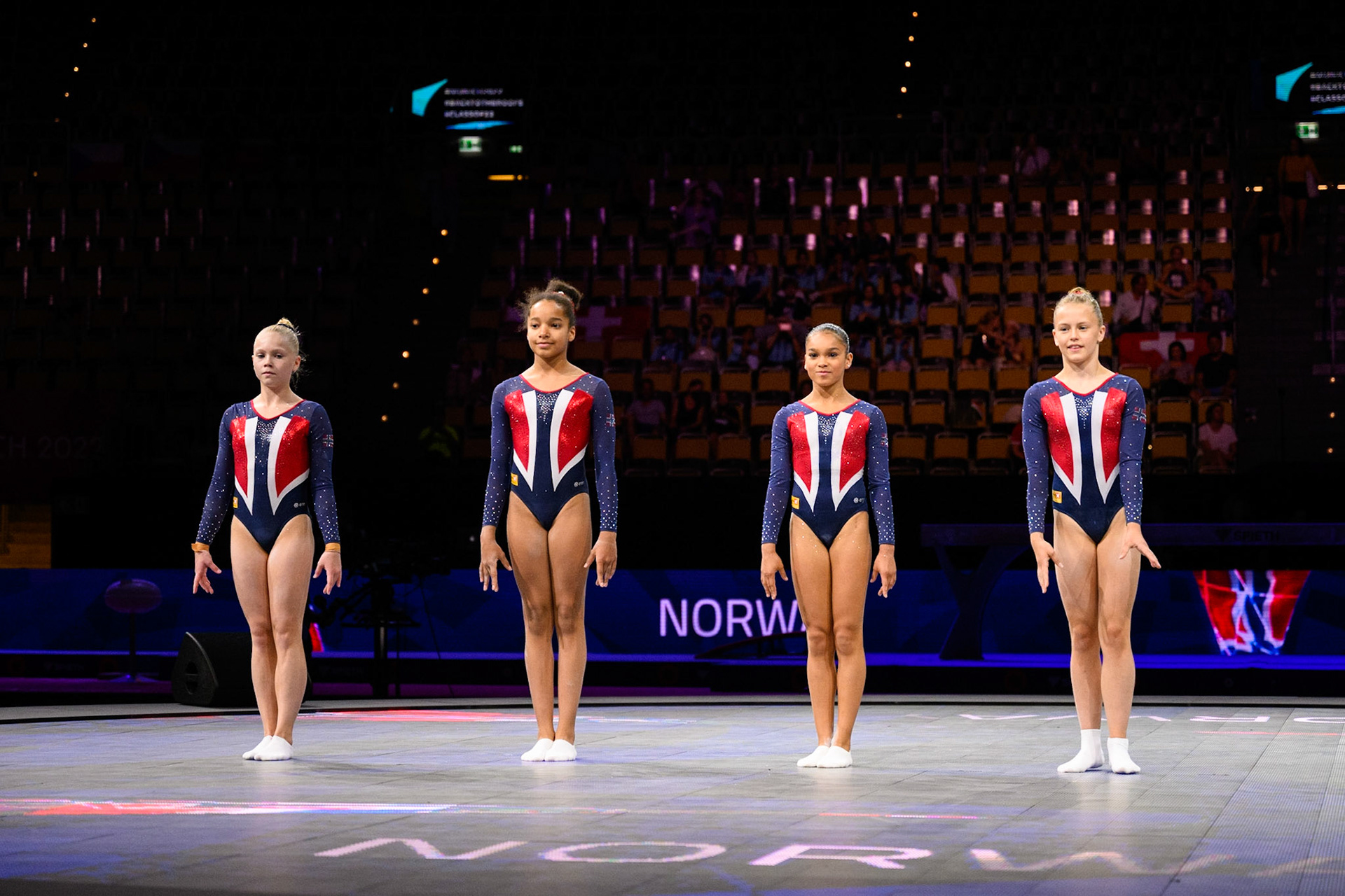 European Championships 2022, All-around Competition, Presentation of AthletesDepicted: Hannah Ifeanyi, Tomine Gadderud, Keisha Lockert, Kristine HammerøPhoto taken in Munich, DEU on 2022-08-12Photo credits should read: Norman Seibert, CC BY-SA 4.0NIKON Z 9, NIKKOR Z 24-70mm f/2.8 S¹⁄₁₆₀₀ Sek. bei ƒ / 2,8File: DSC_6270.NEF