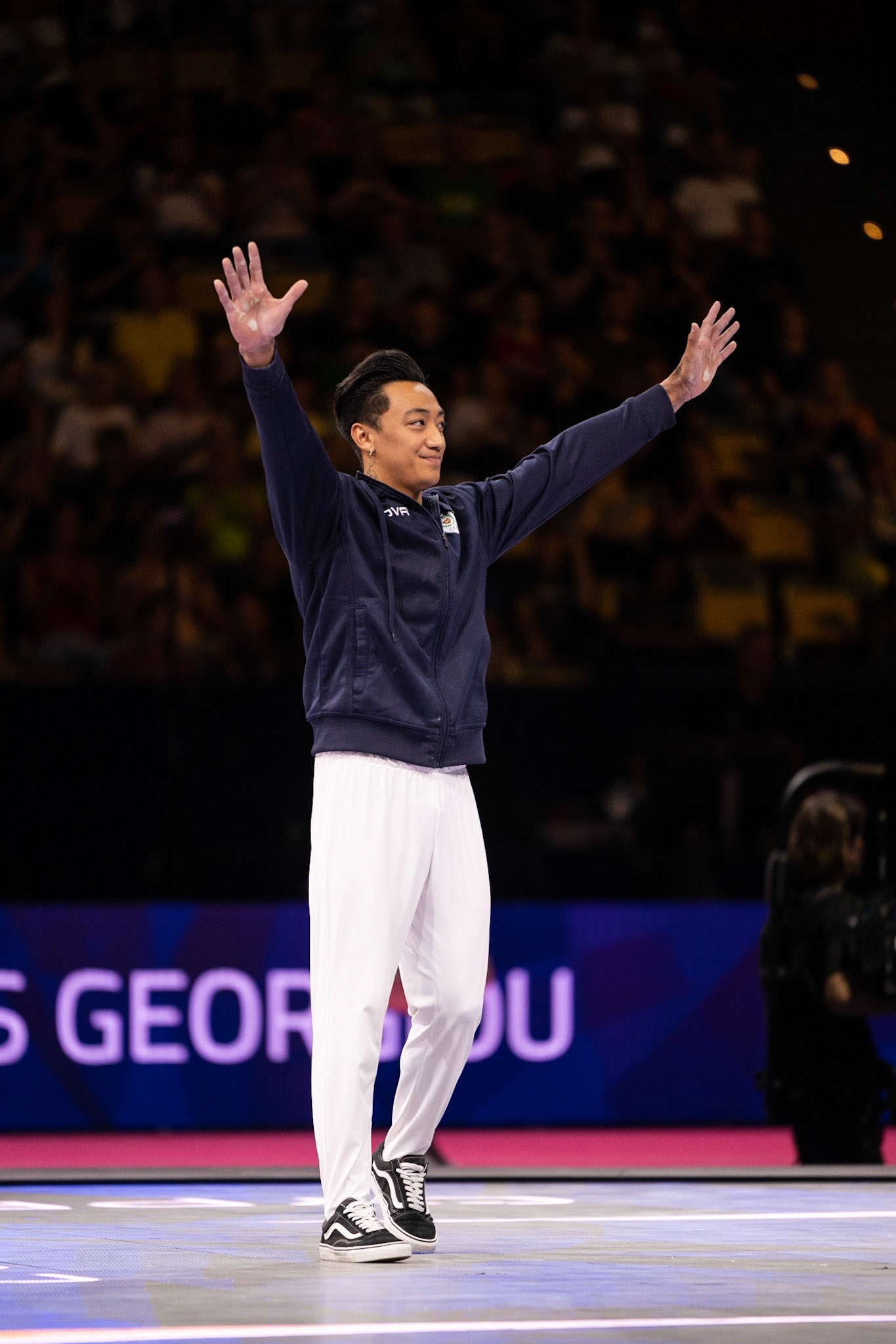 European Championships 2022, Apparatus Final, Presentation of AthletesDepicted: Marios GeorgiouPhoto taken in Munich, DEU on 2022-08-21Photo credits should read: Norman Seibert, CC BY-SA 4.0NIKON Z 9, NIKKOR Z 70-200mm f/2.8 VR S¹⁄₈₀₀ Sek. bei ƒ / 2,8File: DSC_7225.NEF