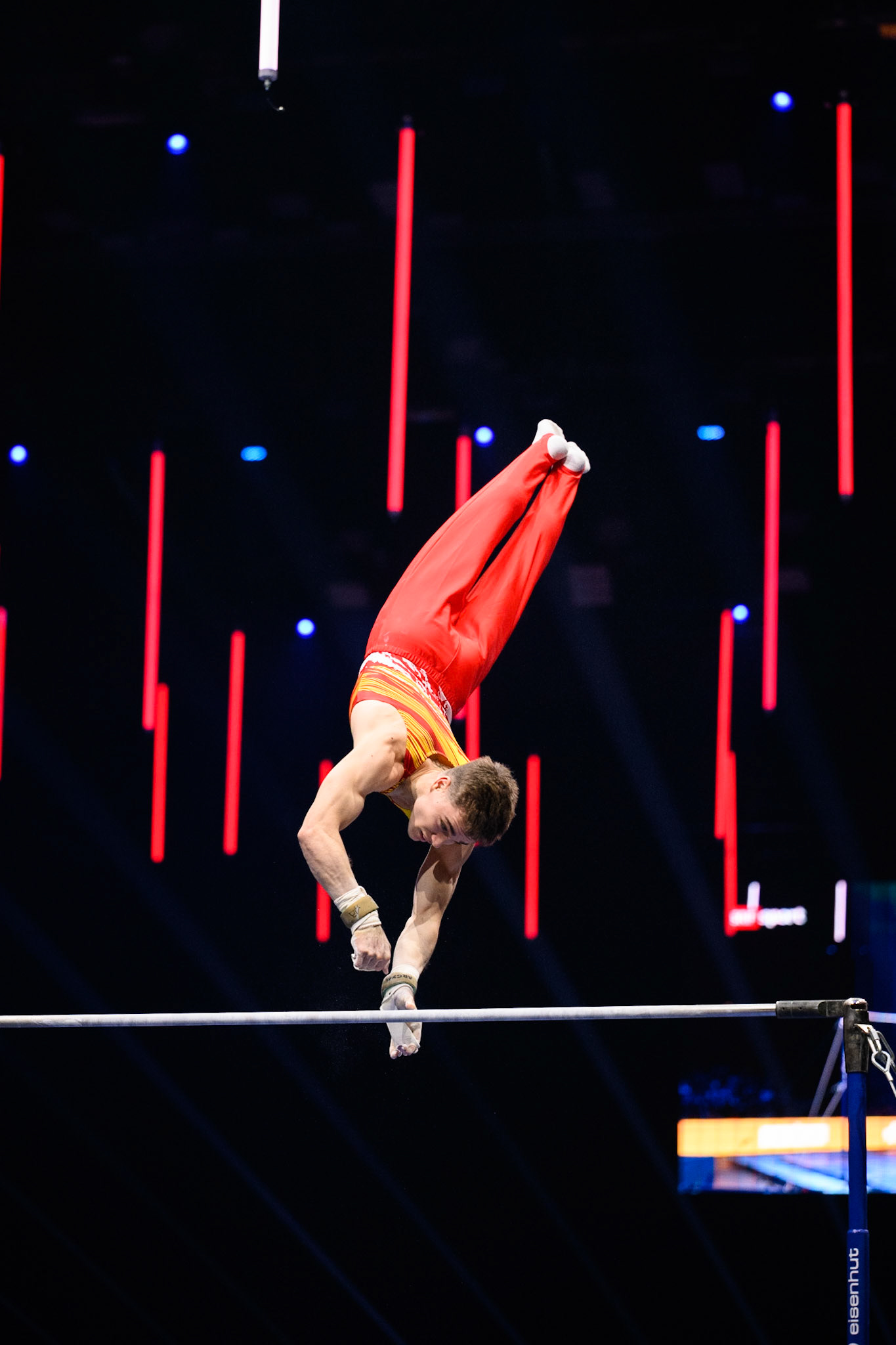 Swiss Cup Zurich 2022, Final, Horizontal BarDepicted: Joel PlataPhoto taken in Zurich, SUI on 2022-11-27Photo credits should read: Norman Seibert, CC BY-SA 4.0NIKON Z 9, NIKKOR Z 70-200mm f/2.8 VR S¹⁄₁₆₀₀ Sek. bei ƒ / 2,8File: DSC_2575.NEF