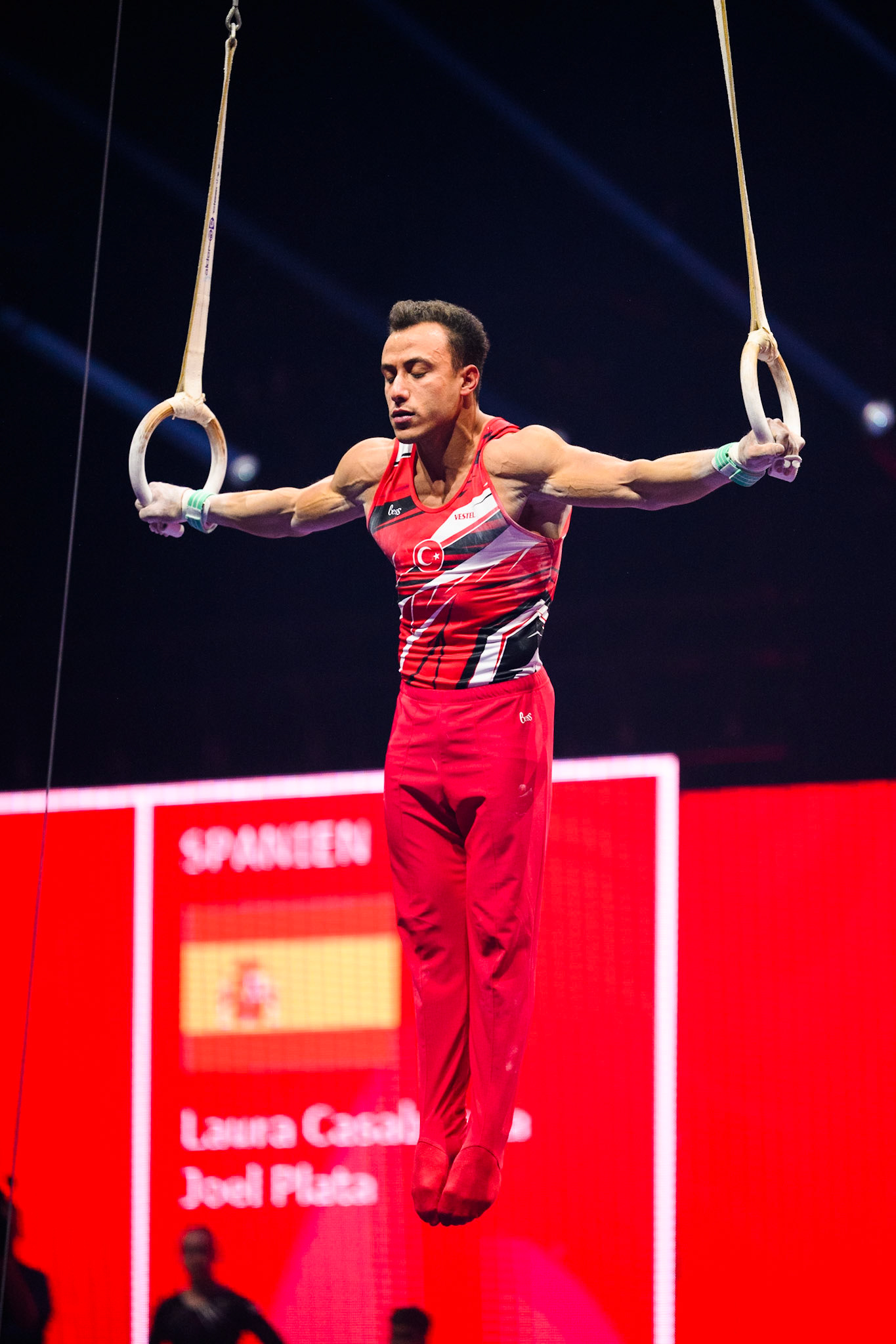 Swiss Cup Zurich 2022, Final, Still RingsDepicted: Adem AsilPhoto taken in Zurich, SUI on 2022-11-27Photo credits should read: Norman Seibert, CC BY-SA 4.0NIKON Z 9, NIKKOR Z 70-200mm f/2.8 VR S¹⁄₁₆₀₀ Sek. bei ƒ / 2,8File: DSC_2377.NEF