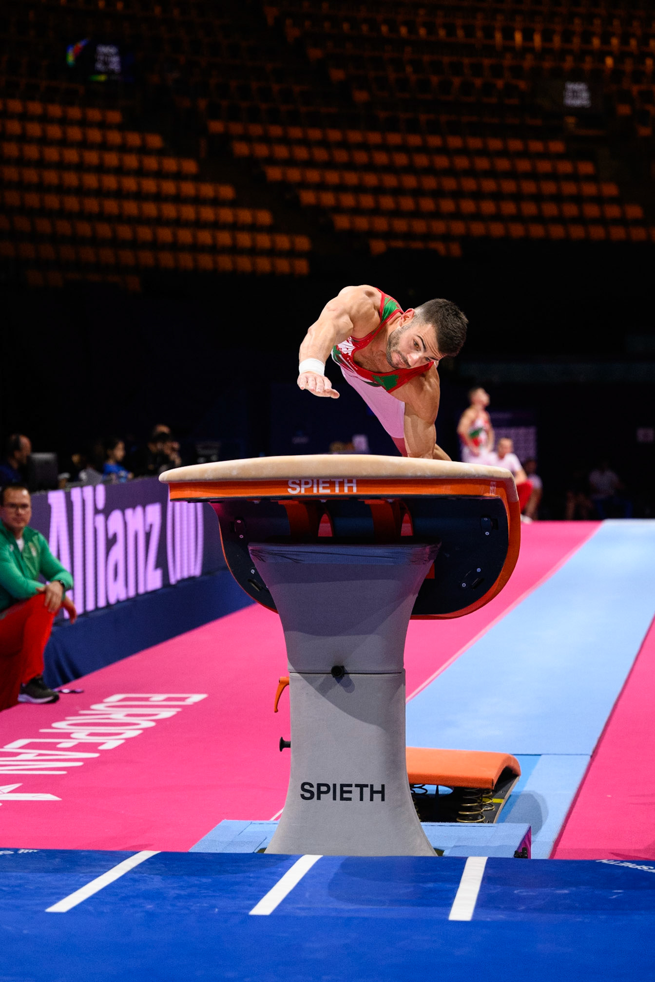 European Championships 2022, Podium Training, VaultDepicted: Yordan AleksandrovPhoto taken in Munich, DEU on 2022-08-16Photo credits should read: Norman Seibert, CC BY-SA 4.0NIKON Z 9, NIKKOR Z 70-200mm f/2.8 VR S¹⁄₁₆₀₀ Sek. bei ƒ / 2,8File: DSC_6668.NEF