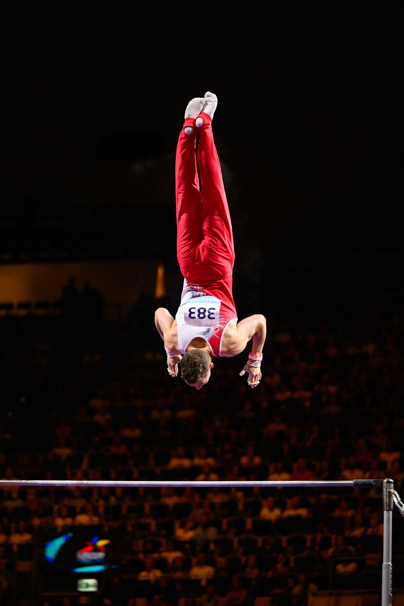 European Championships 2022, Apparatus Final, Horizontal BarDepicted: Noe SeifertPhoto taken in Munich, DEU on 2022-08-21Photo credits should read: Norman Seibert, CC BY-SA 4.0NIKON Z 9, NIKKOR Z 70-200mm f/2.8 VR S¹⁄₁₆₀₀ Sek. bei ƒ / 2,8File: DSC_9140 2.NEF
