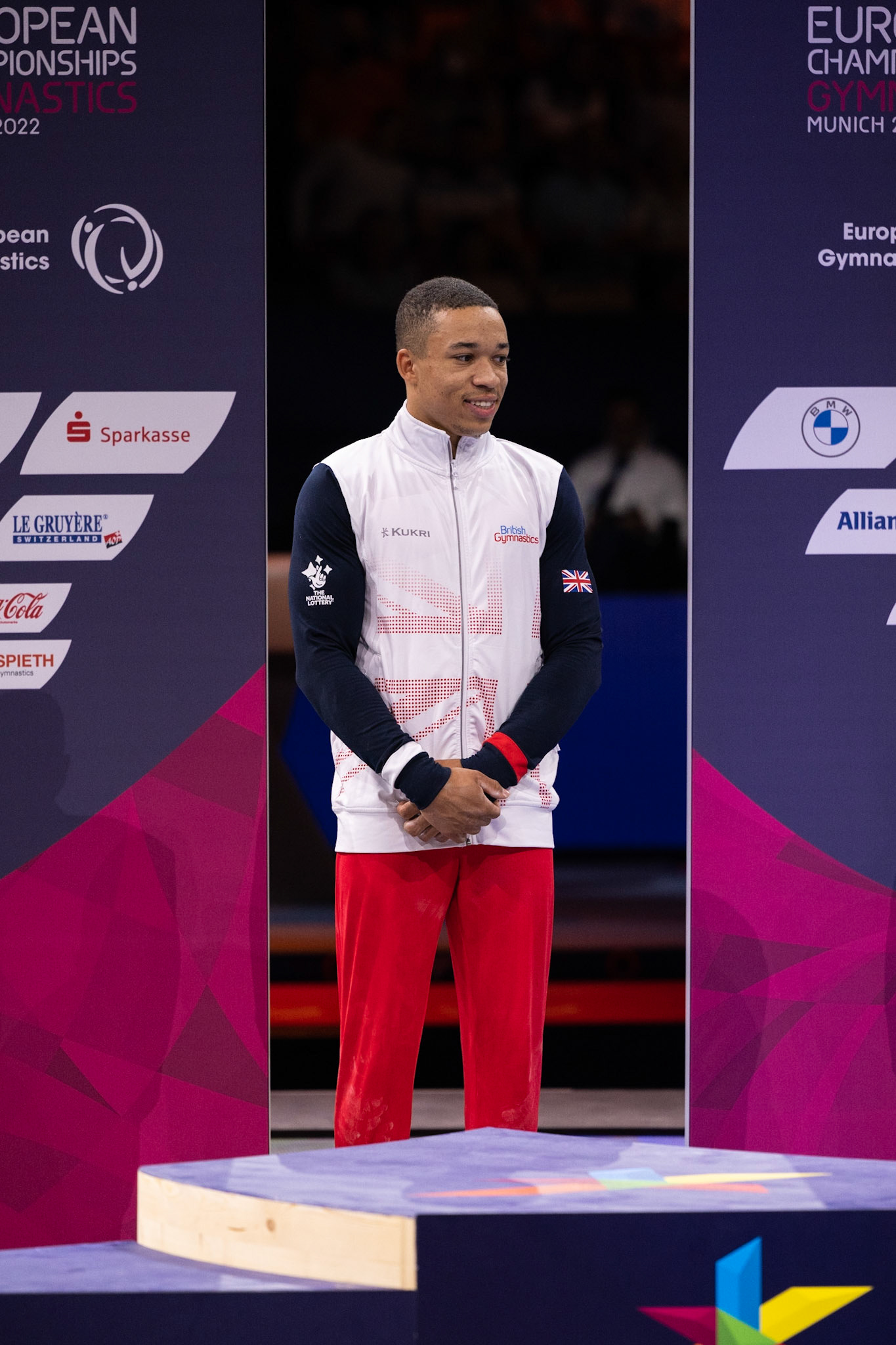European Championships 2022, Apparatus Final, Parallel BarsDepicted: Joe FraserPhoto taken in Munich, DEU on 2022-08-21Photo credits should read: Norman Seibert, CC BY-SA 4.0NIKON Z 9, NIKKOR Z 70-200mm f/2.8 VR S¹⁄₈₀₀ Sek. bei ƒ / 4,0File: DSC_6891.NEF