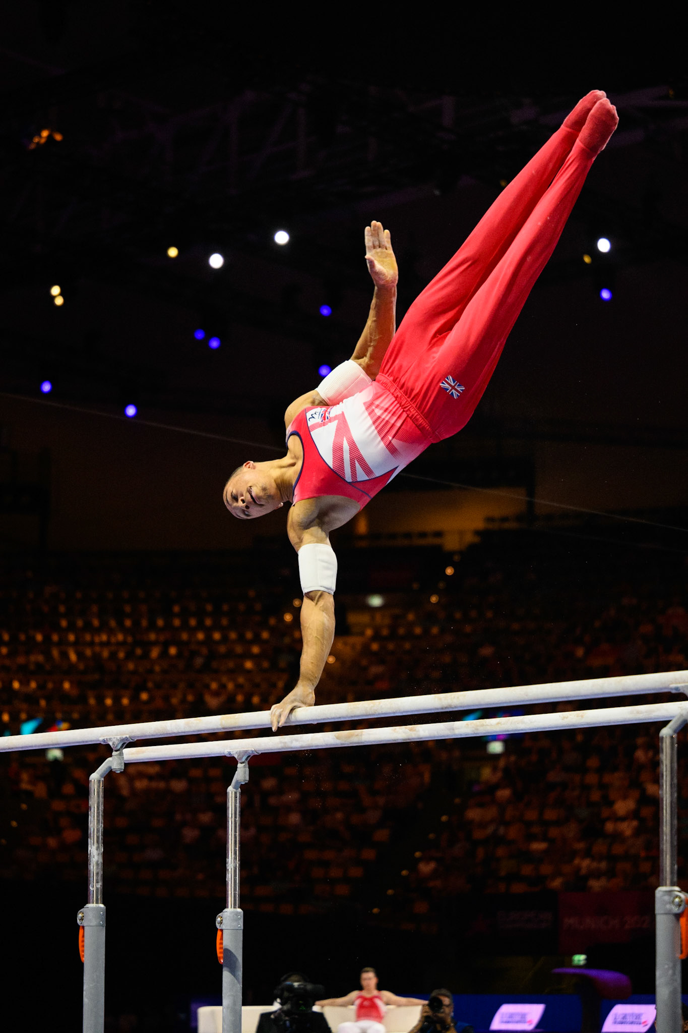 European Championships 2022, Apparatus Final, Parallel BarsDepicted: Joe FraserPhoto taken in Munich, DEU on 2022-08-21Photo credits should read: Norman Seibert, CC BY-SA 4.0NIKON Z 9, NIKKOR Z 70-200mm f/2.8 VR S¹⁄₁₆₀₀ Sek. bei ƒ / 2,8File: DSC_5672.NEF
