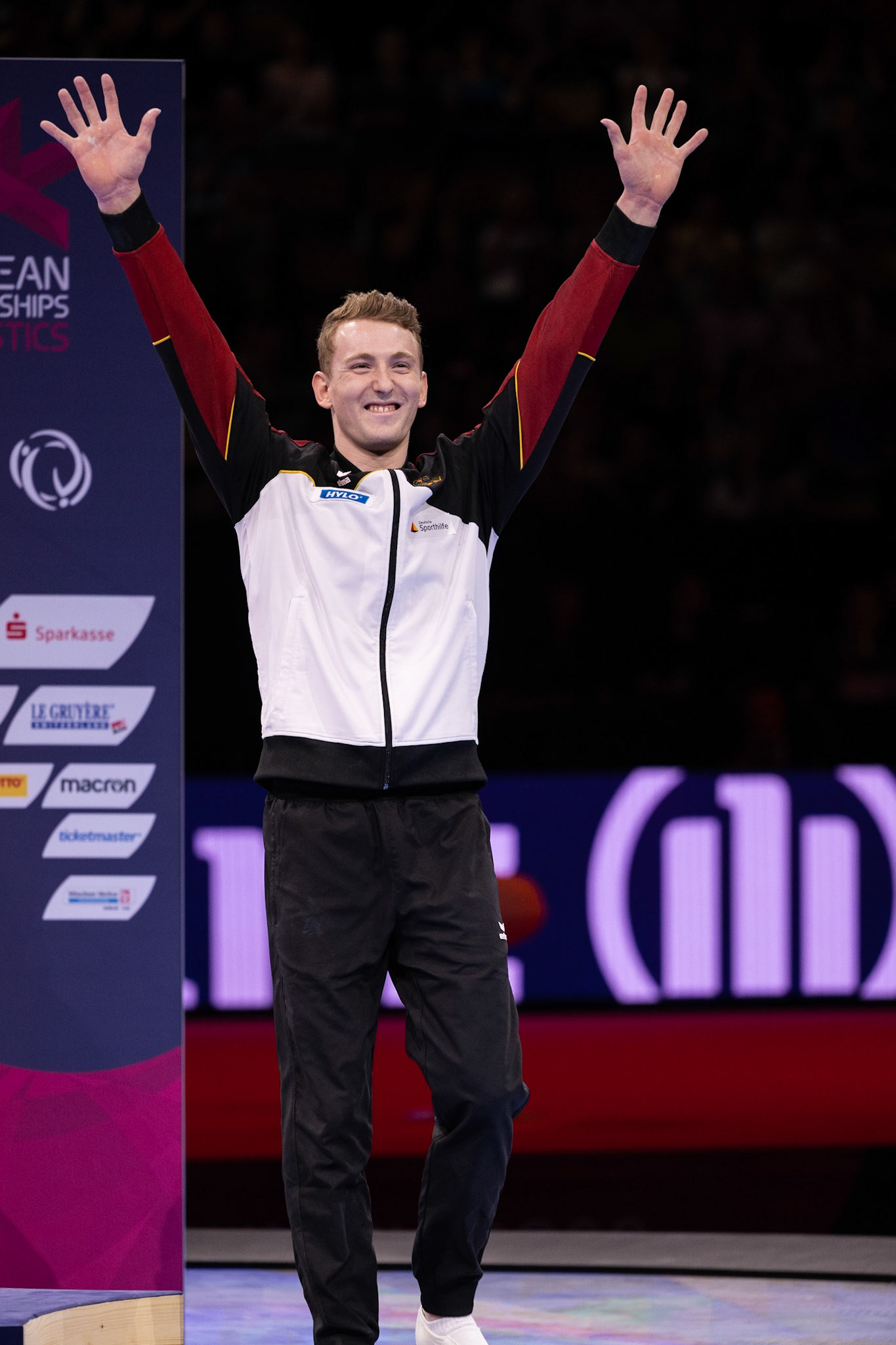 European Championships 2022, Apparatus Final, Pommel HorseDepicted: Nils DunkelPhoto taken in Munich, DEU on 2022-08-21Photo credits should read: Norman Seibert, CC BY-SA 4.0NIKON Z 9, NIKKOR Z 70-200mm f/2.8 VR S¹⁄₈₀₀ Sek. bei ƒ / 4,0File: DSC_1811.NEF