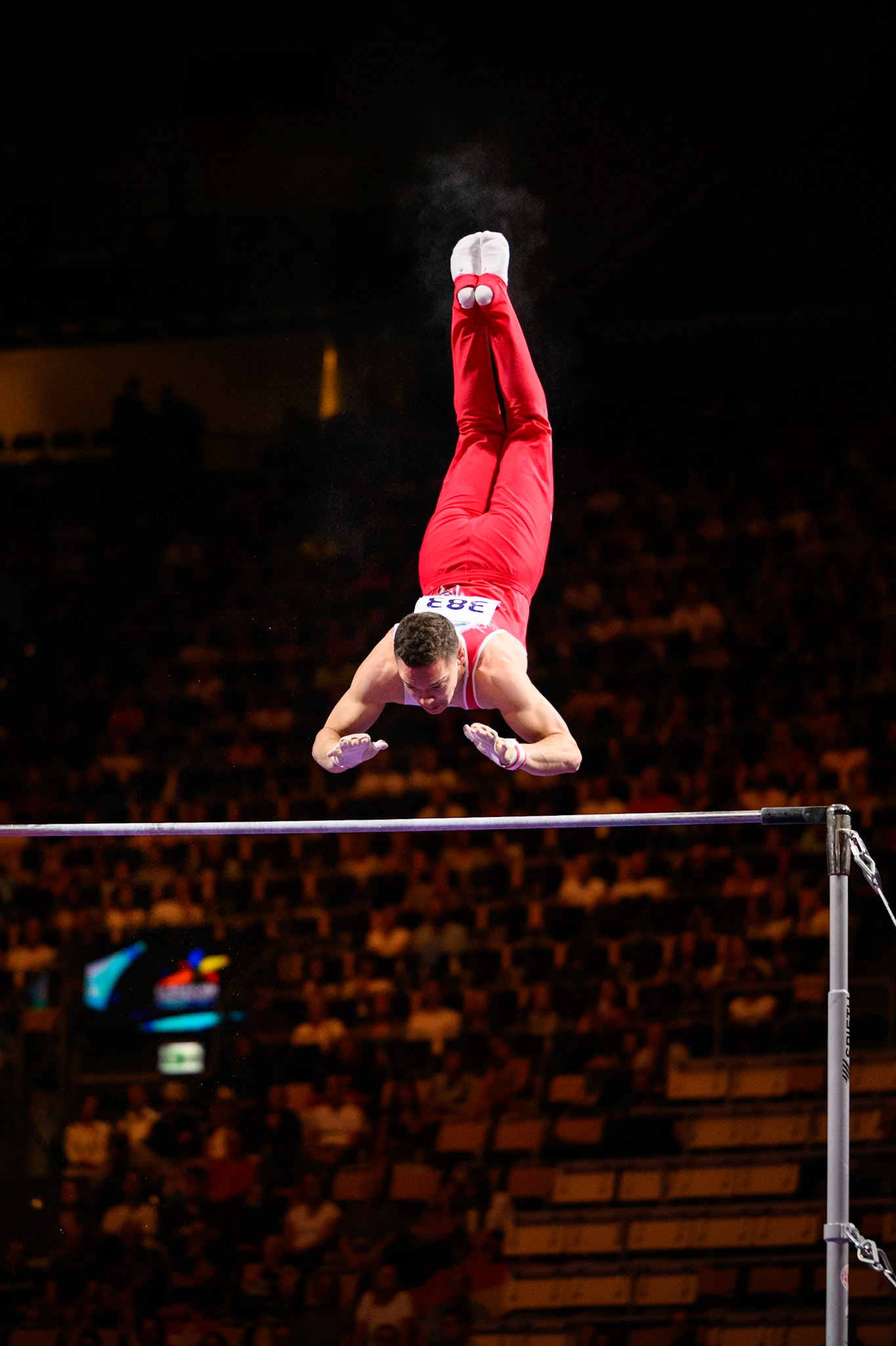 European Championships 2022, Apparatus Final, Horizontal BarDepicted: Noe SeifertPhoto taken in Munich, DEU on 2022-08-21Photo credits should read: Norman Seibert, CC BY-SA 4.0NIKON Z 9, NIKKOR Z 70-200mm f/2.8 VR S¹⁄₁₆₀₀ Sek. bei ƒ / 2,8File: DSC_9111 2.NEF