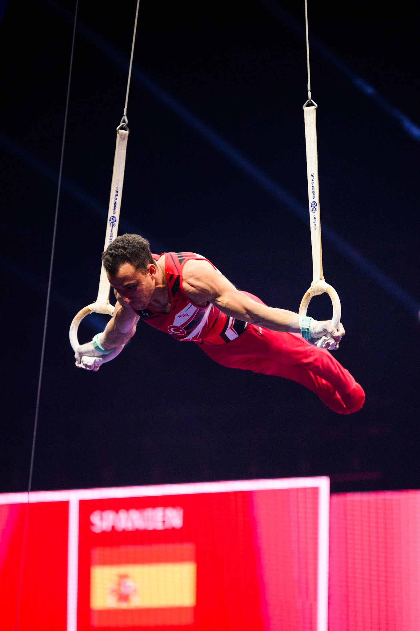 Swiss Cup Zurich 2022, Final, Still RingsDepicted: Adem AsilPhoto taken in Zurich, SUI on 2022-11-27Photo credits should read: Norman Seibert, CC BY-SA 4.0NIKON Z 9, NIKKOR Z 70-200mm f/2.8 VR S¹⁄₁₆₀₀ Sek. bei ƒ / 2,8File: DSC_2324.NEF