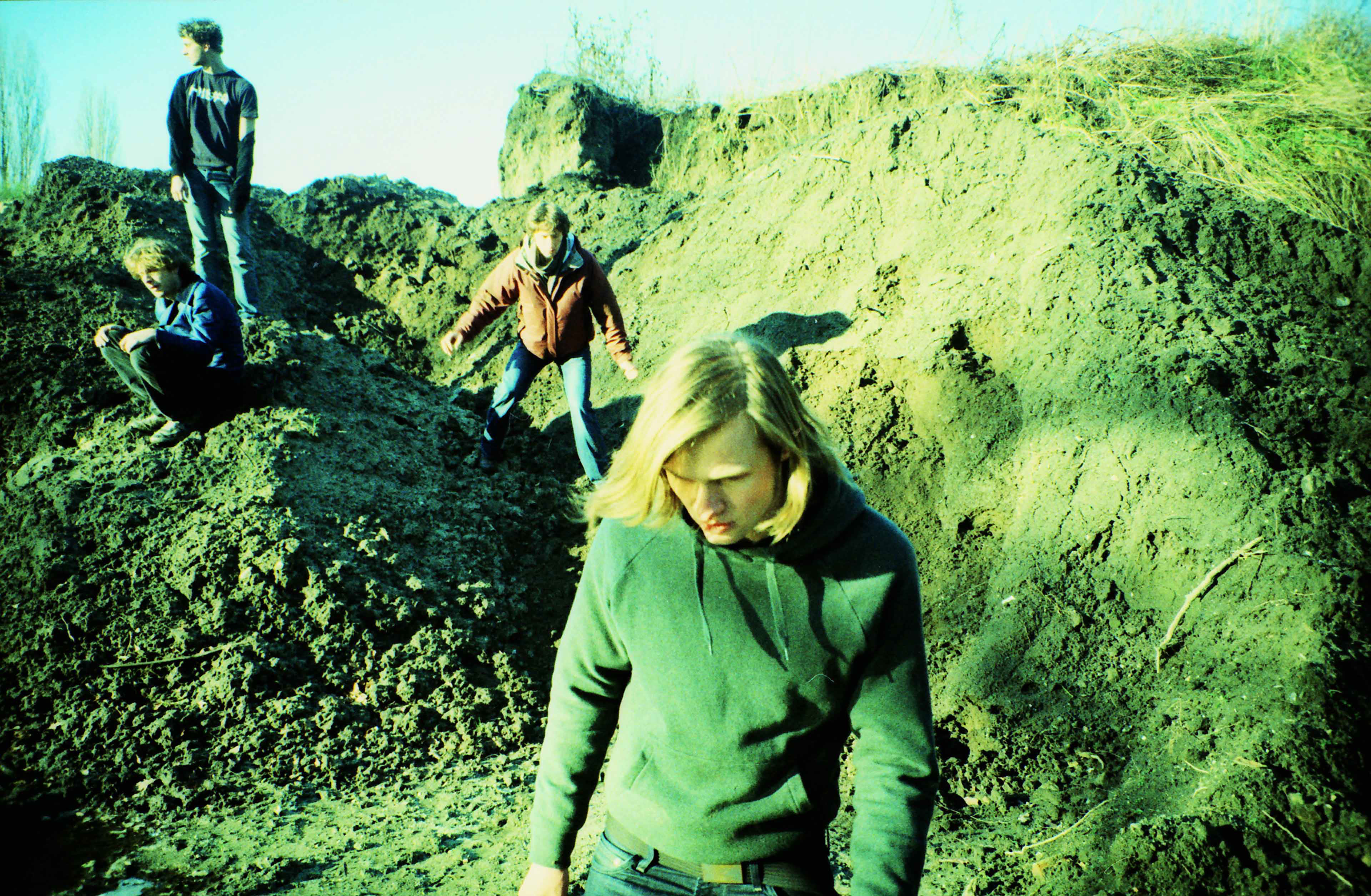 Nuenen, Netherlands '08 / Minolta 7000 | unknown 135 slide film (X-Pro)
