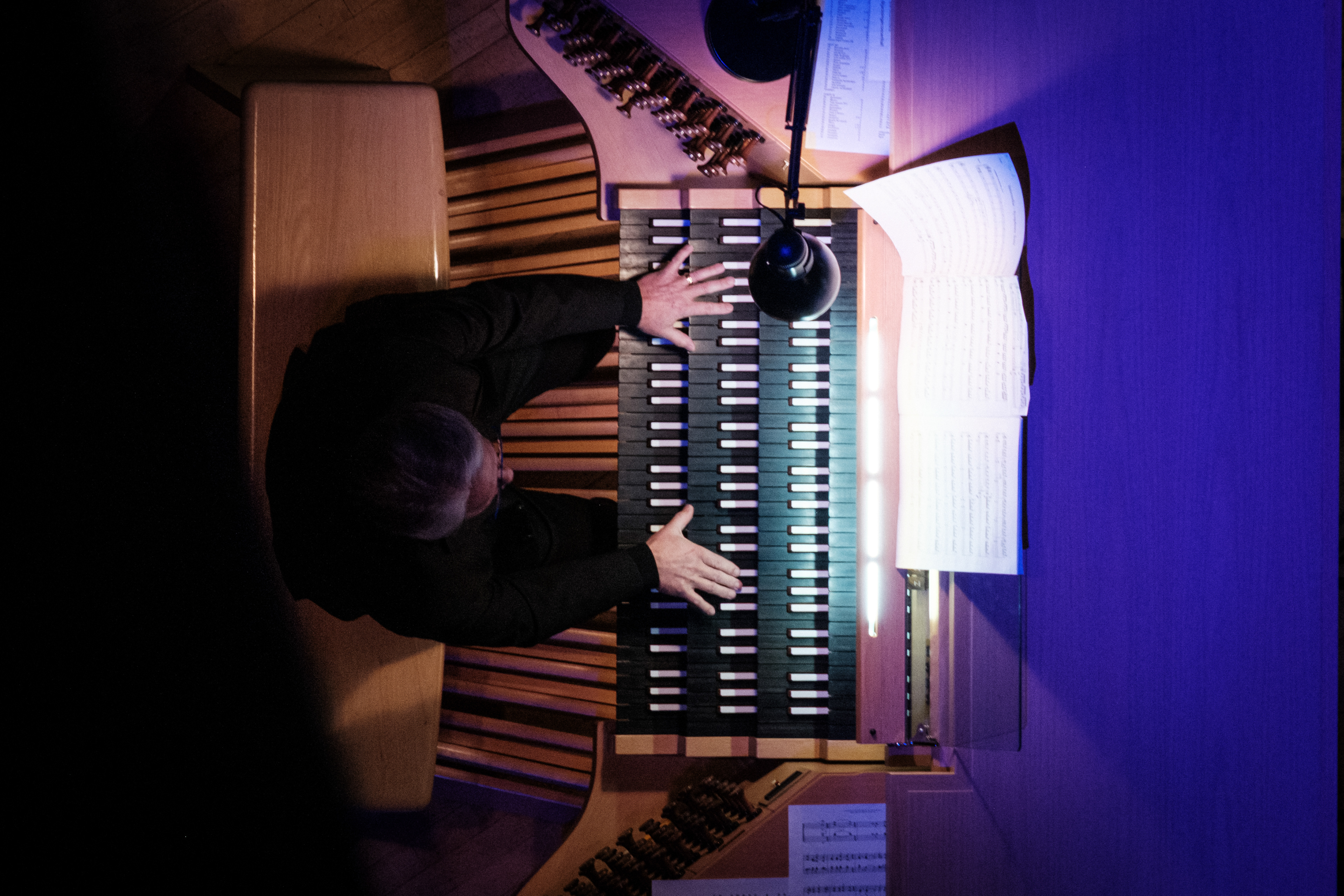 Rolph Bertsch performing themes from Interstellar on the Carthy Organ