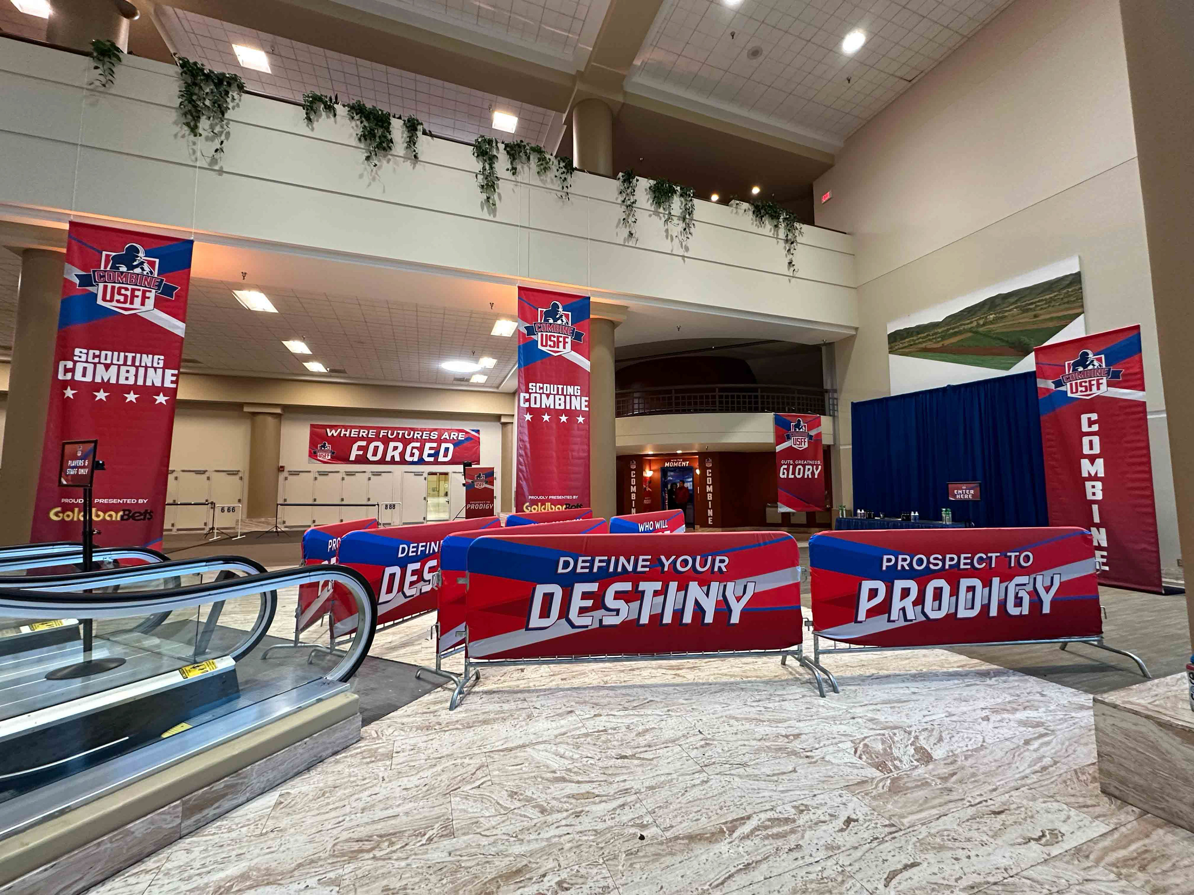 ARIZONA HOTEL COMBINE