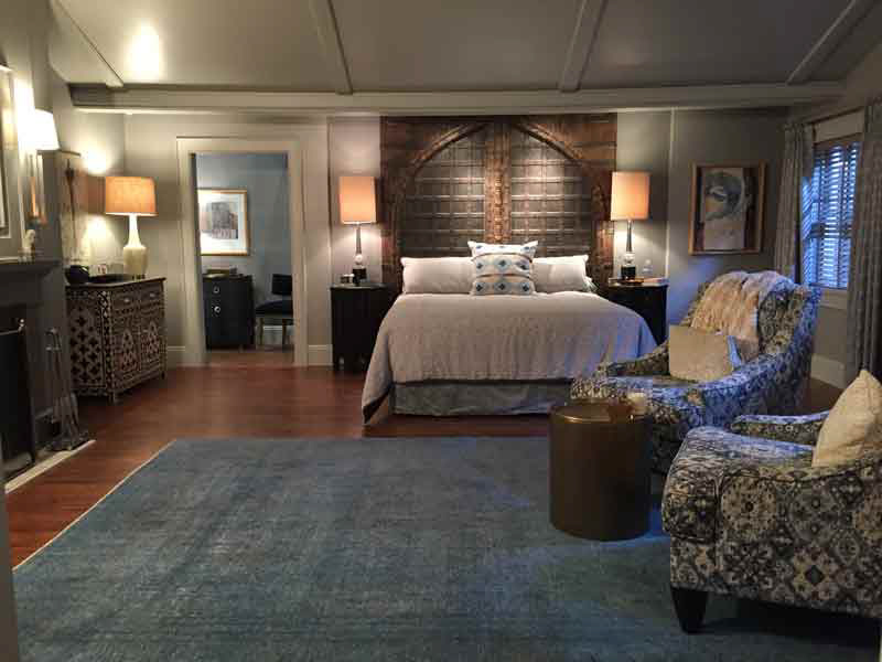 POPPY'S BEDROOM
