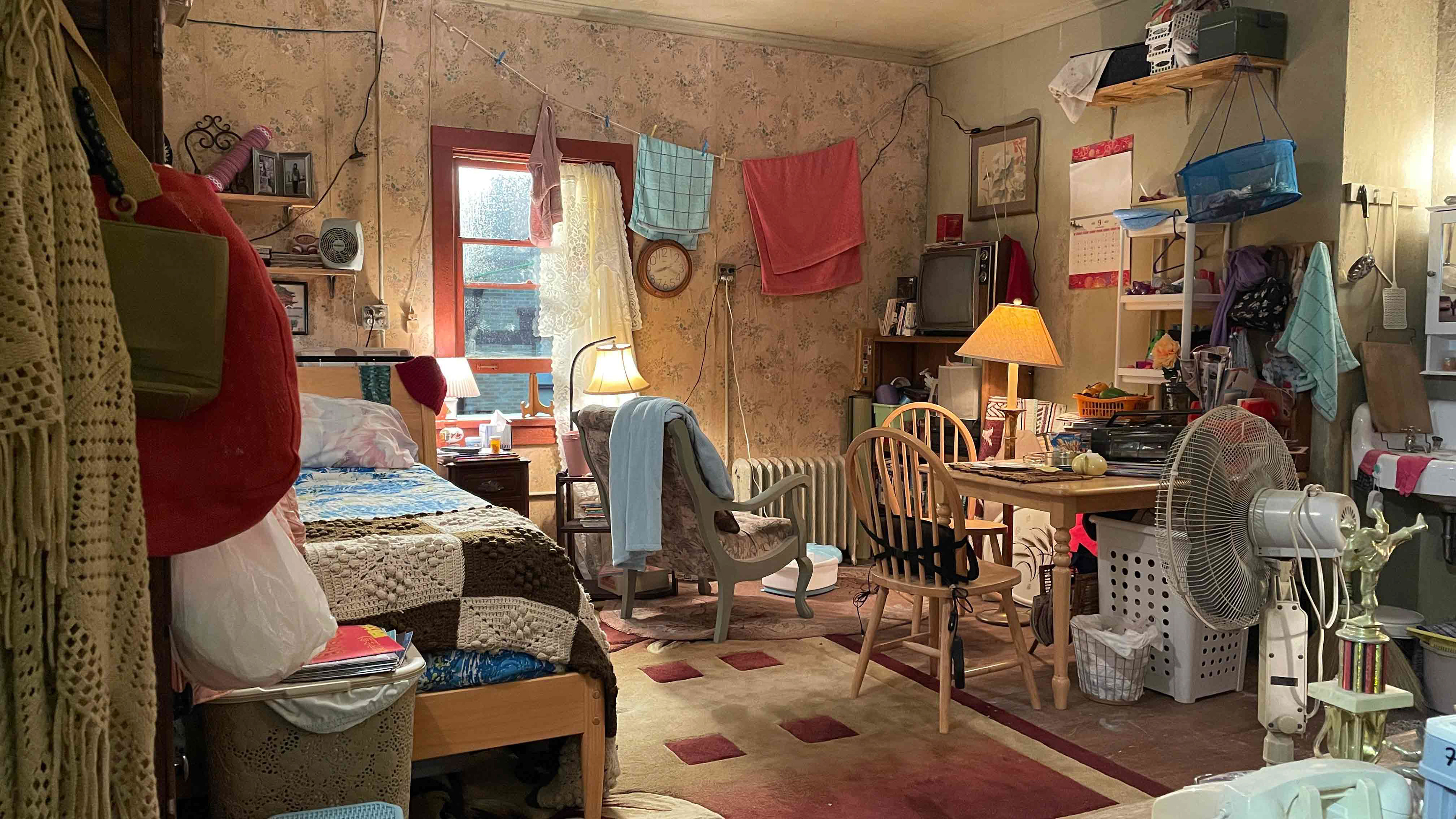 INT. SRO: Lily's Room