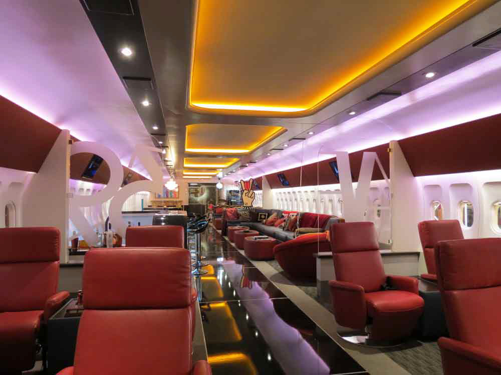 ROCKSTAR'S PRIVATE JET