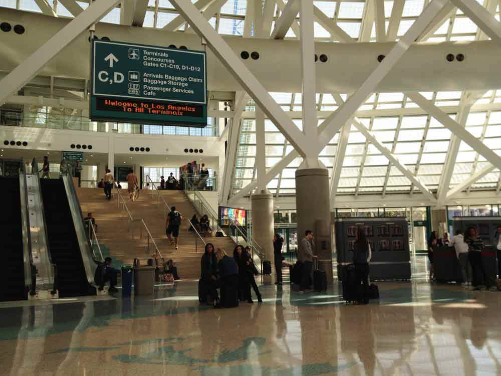 AIRPORT CONCOURSE