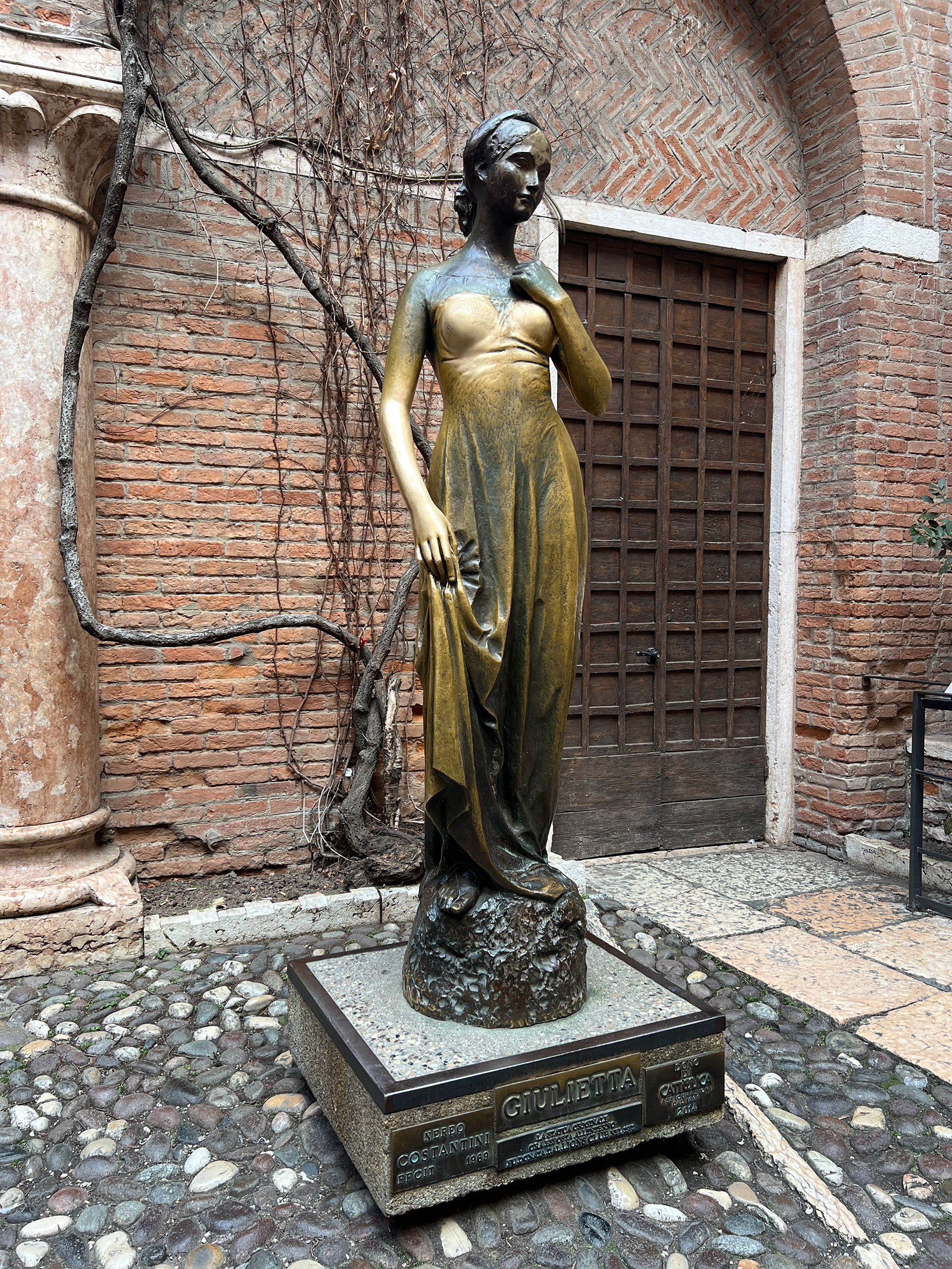 Statue of Juliet