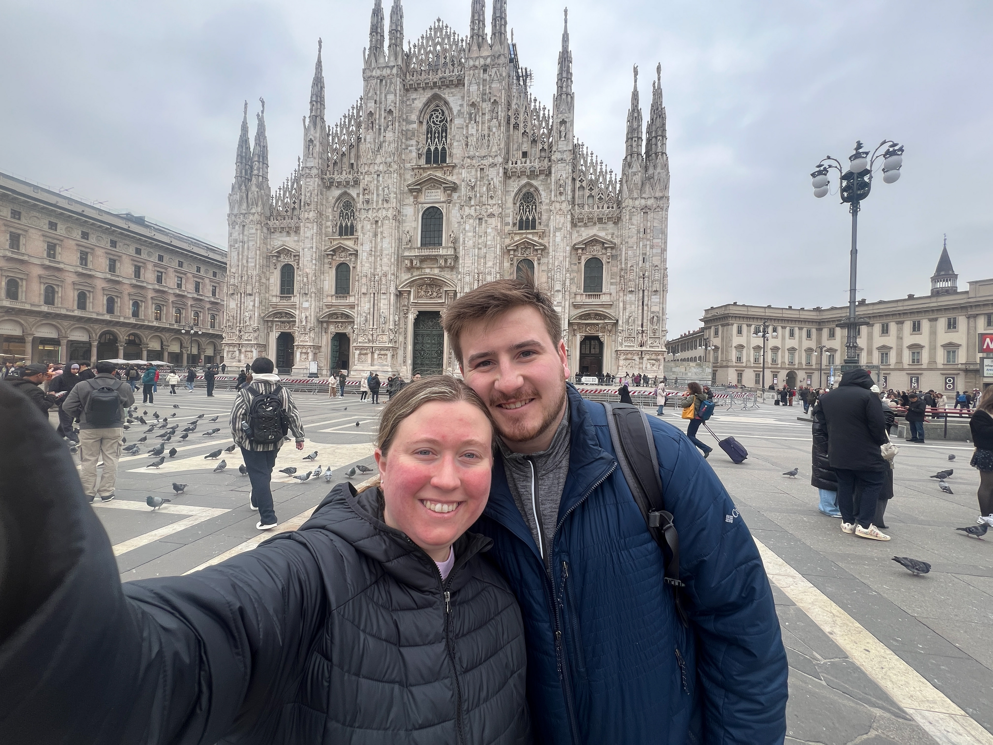 Daniel and Emilie in front of Duomo di Milano
