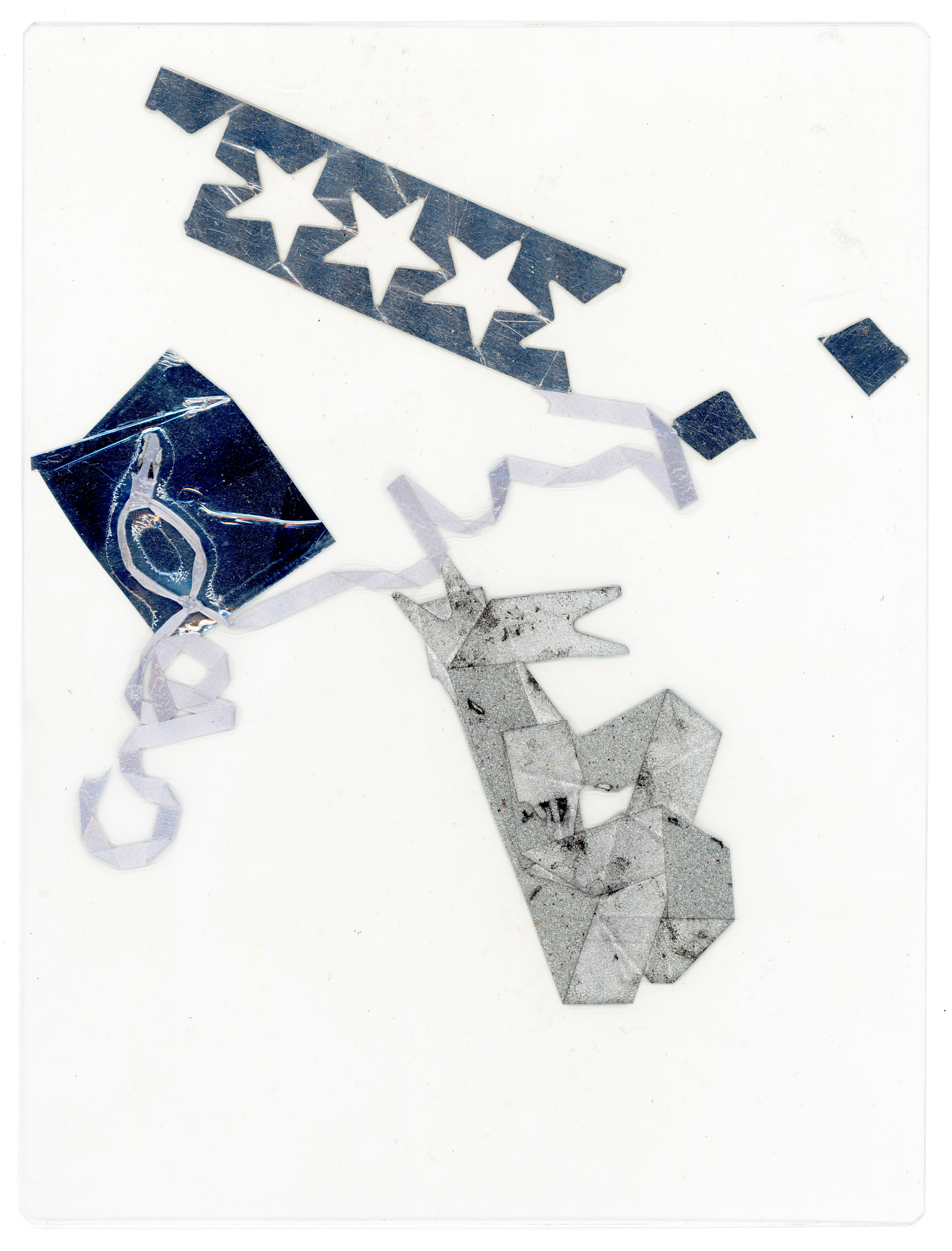 Tulio Costa. Sem título (metalizados II), 2021, fitas decorativas, papel e plástico encontrados e selados em poliéster, 22,5 x 17 cm (TC253)