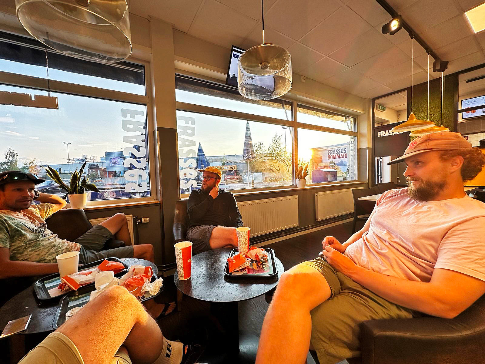 Aiaiaiai Ruotsin Rollssi.