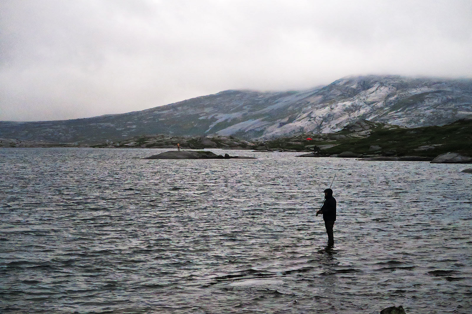 Sehän sateli meleko runsaasti, puolet päivistä.