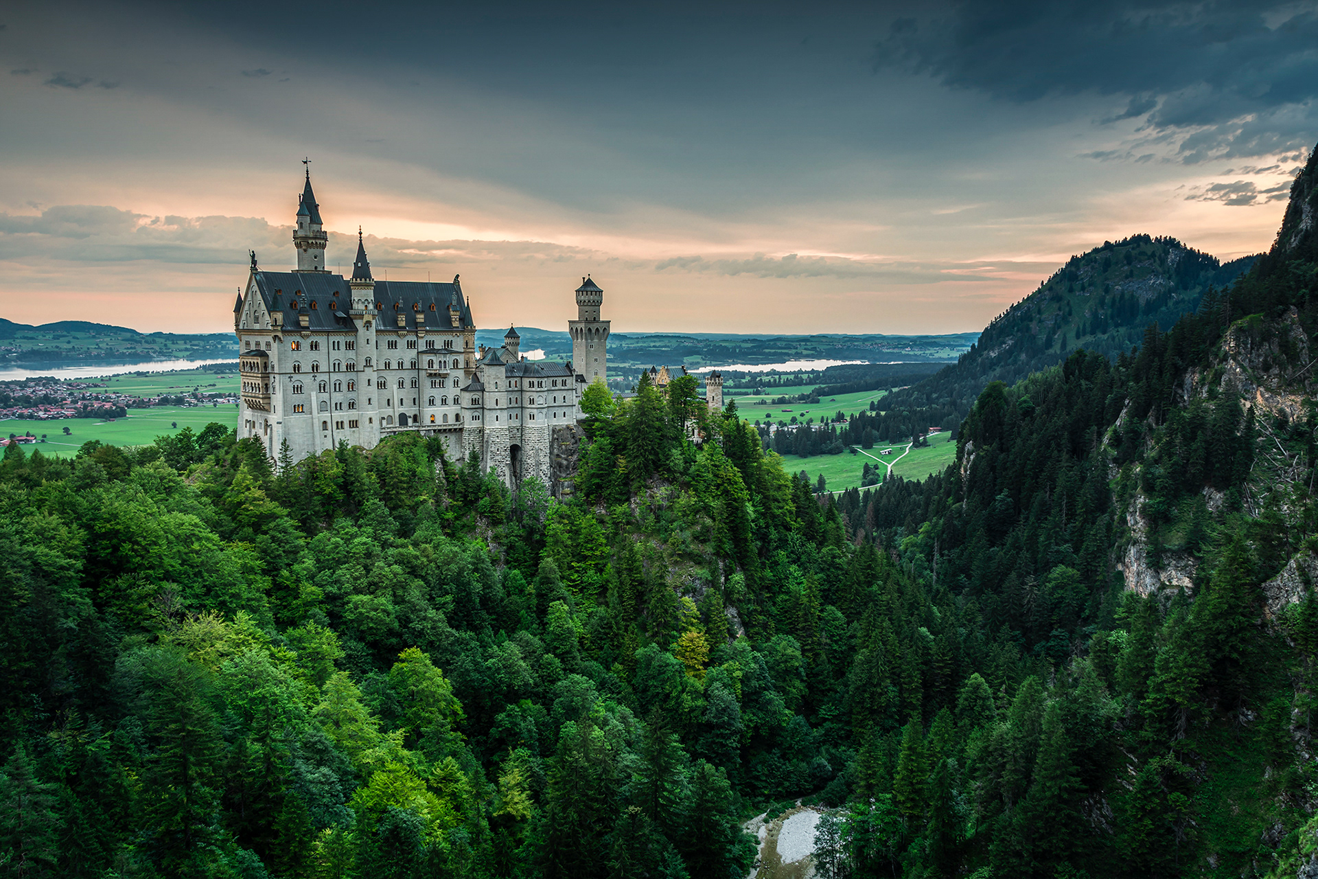Zamek Neuschwanstein w Schwangau