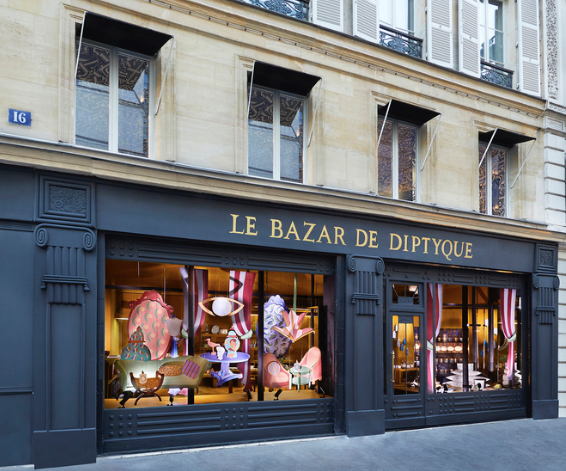Vitrine pour la maison Diptyque