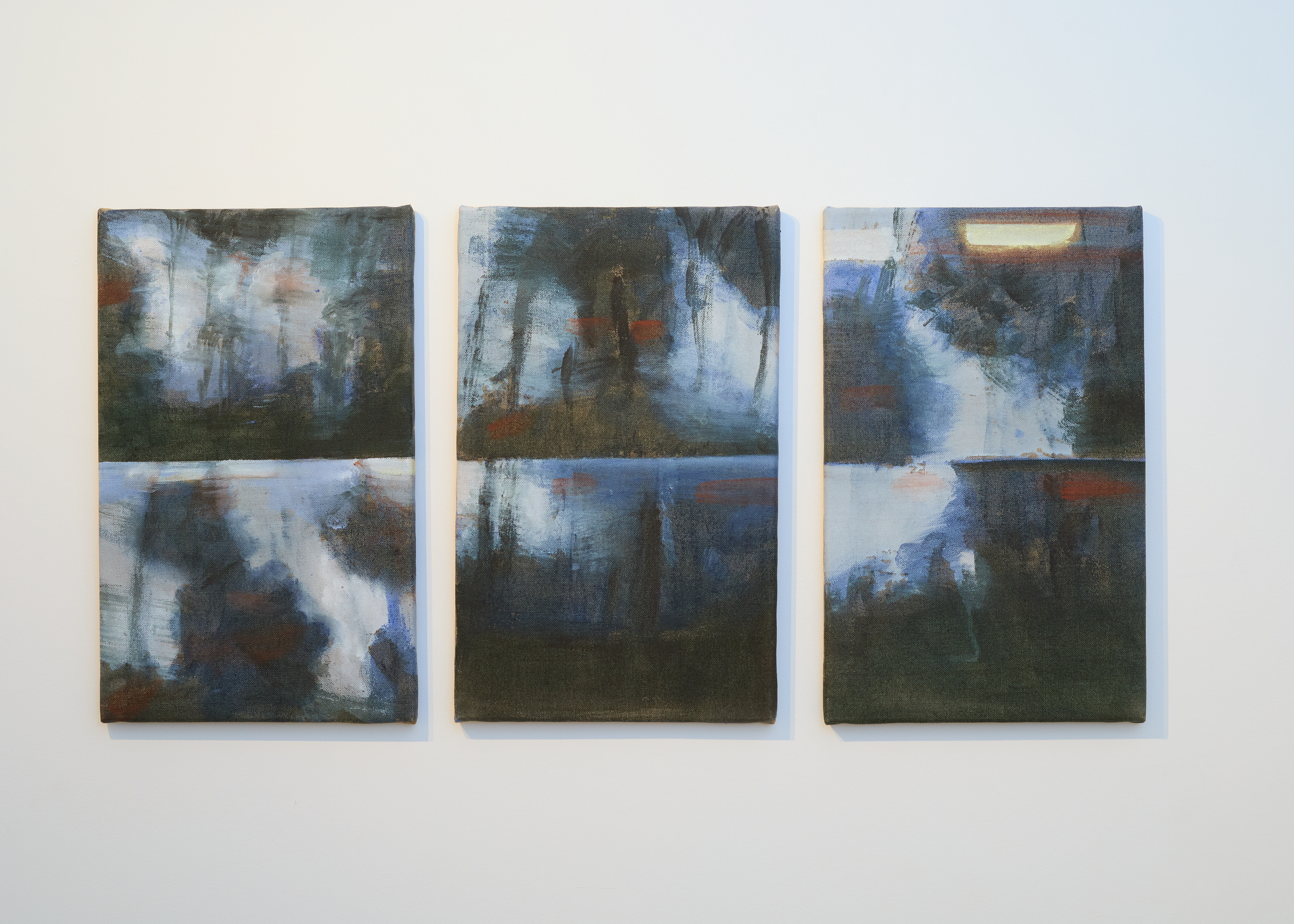 Installation view of 3 studies of a landscape by Cécile Lempert  (2025, distemper on canvas, 35x55 cm each) ©Albane Durand-Viel