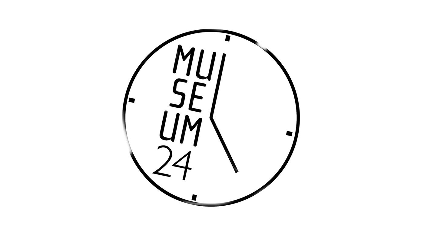 The words, Museum 24, inside a clock.