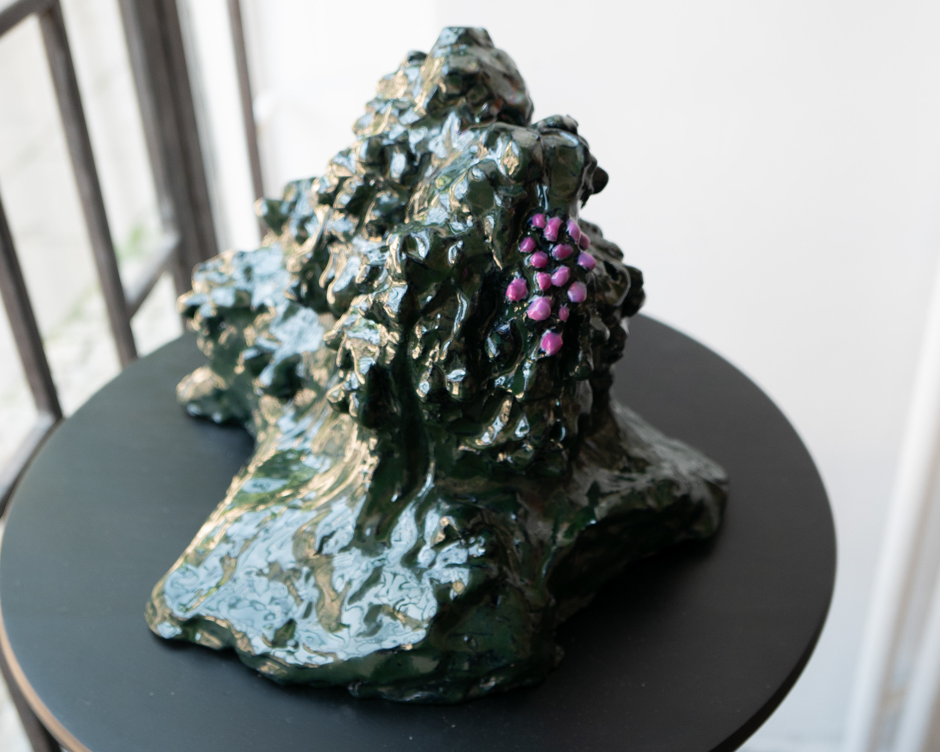 Roślina z bagien | Marsh Plant, 2024, ceramics, 25x26x22 cm