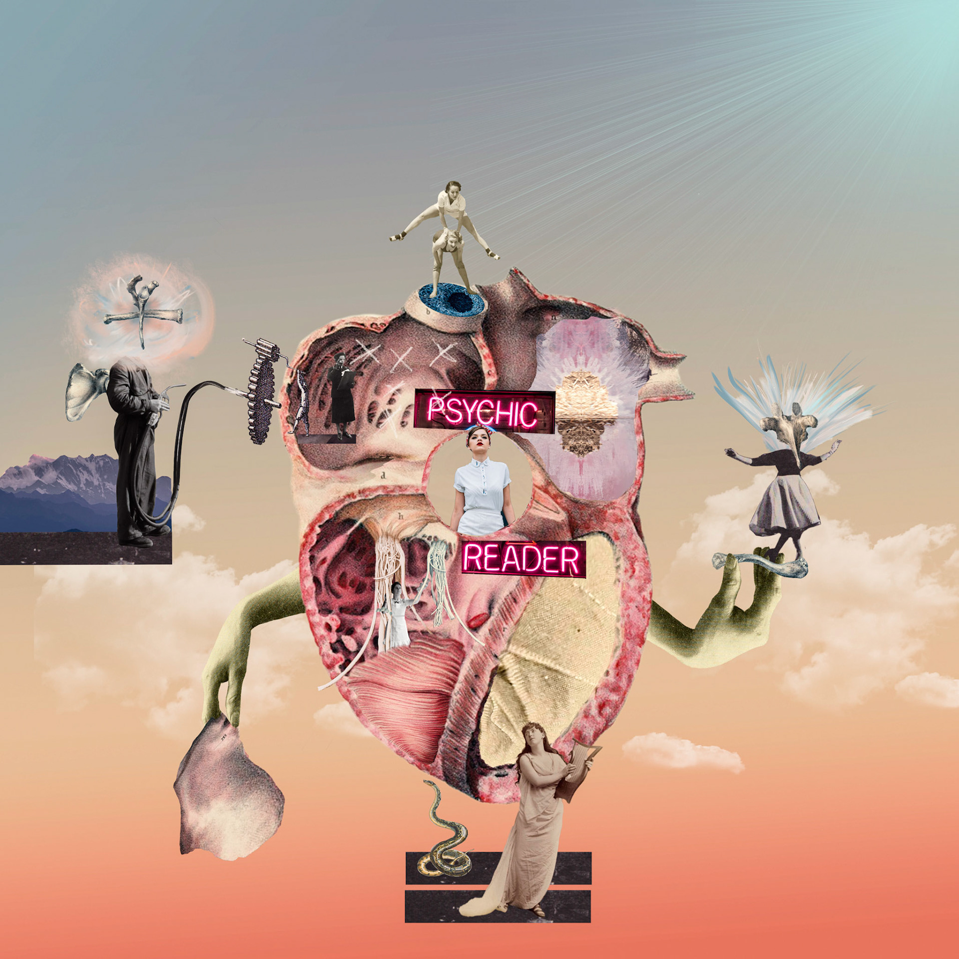 Collage digital surrealista de un corazón anatómico convertido en un portal psíquico. Personajes en blanco y negro interactúan con sus cavidades como si fueran escenarios oníricos, mientras neones brillantes anuncian 'Psychic Reader'. Manos desmembradas sostienen figuras etéreas, y un hombre con un casco biomecánico observa el horizonte. La escena fusiona ciencia, esoterismo y una estética retro-futurista.