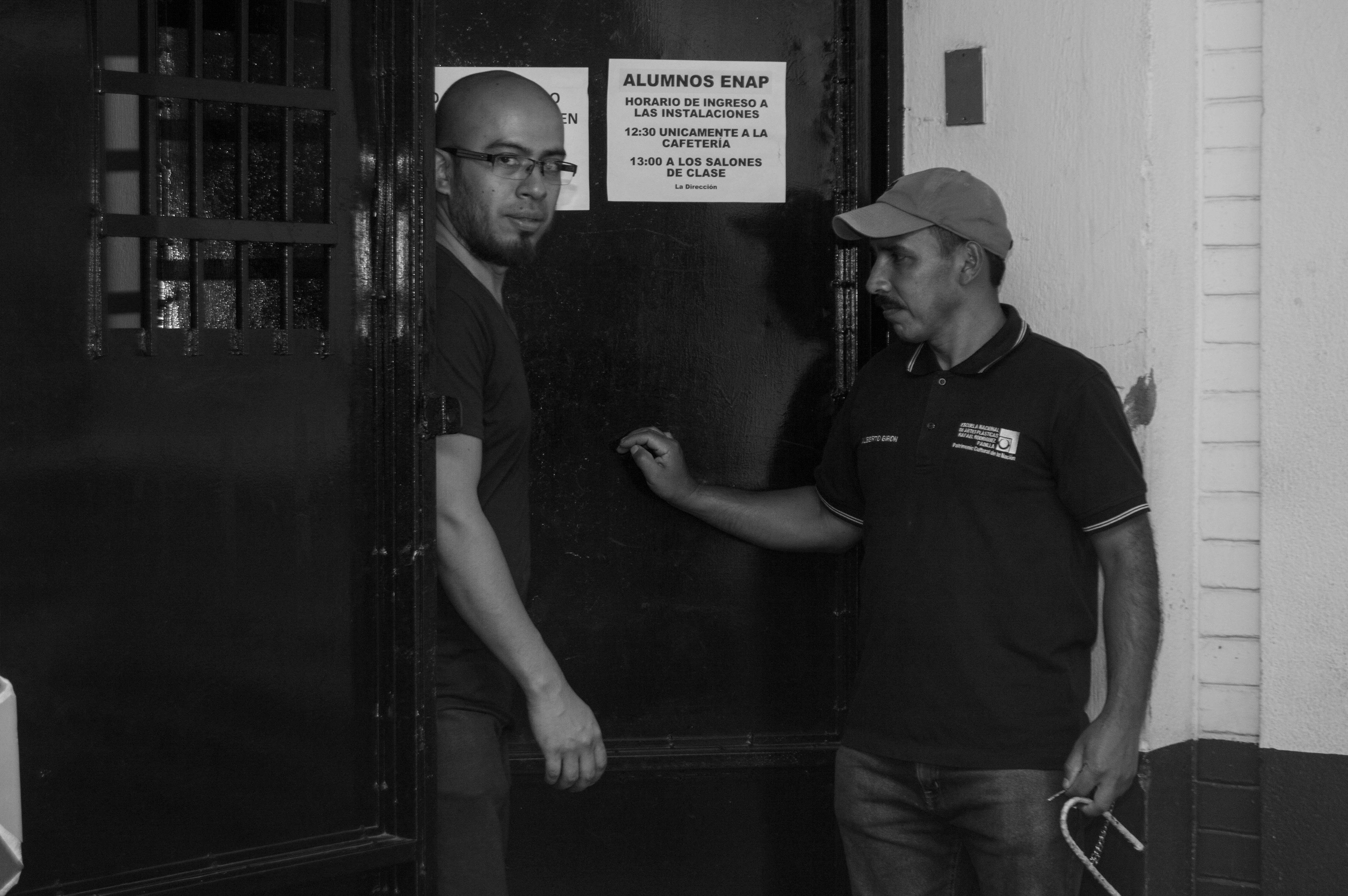 Acto II: Adentro