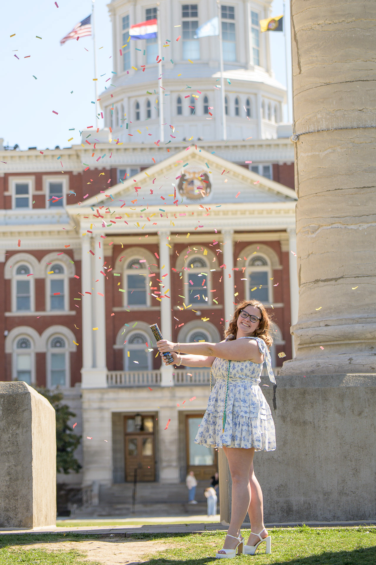 Experienced graduation photographer based in Missouri. Providing solid, professional portrait sessions for College Seniors and their families.