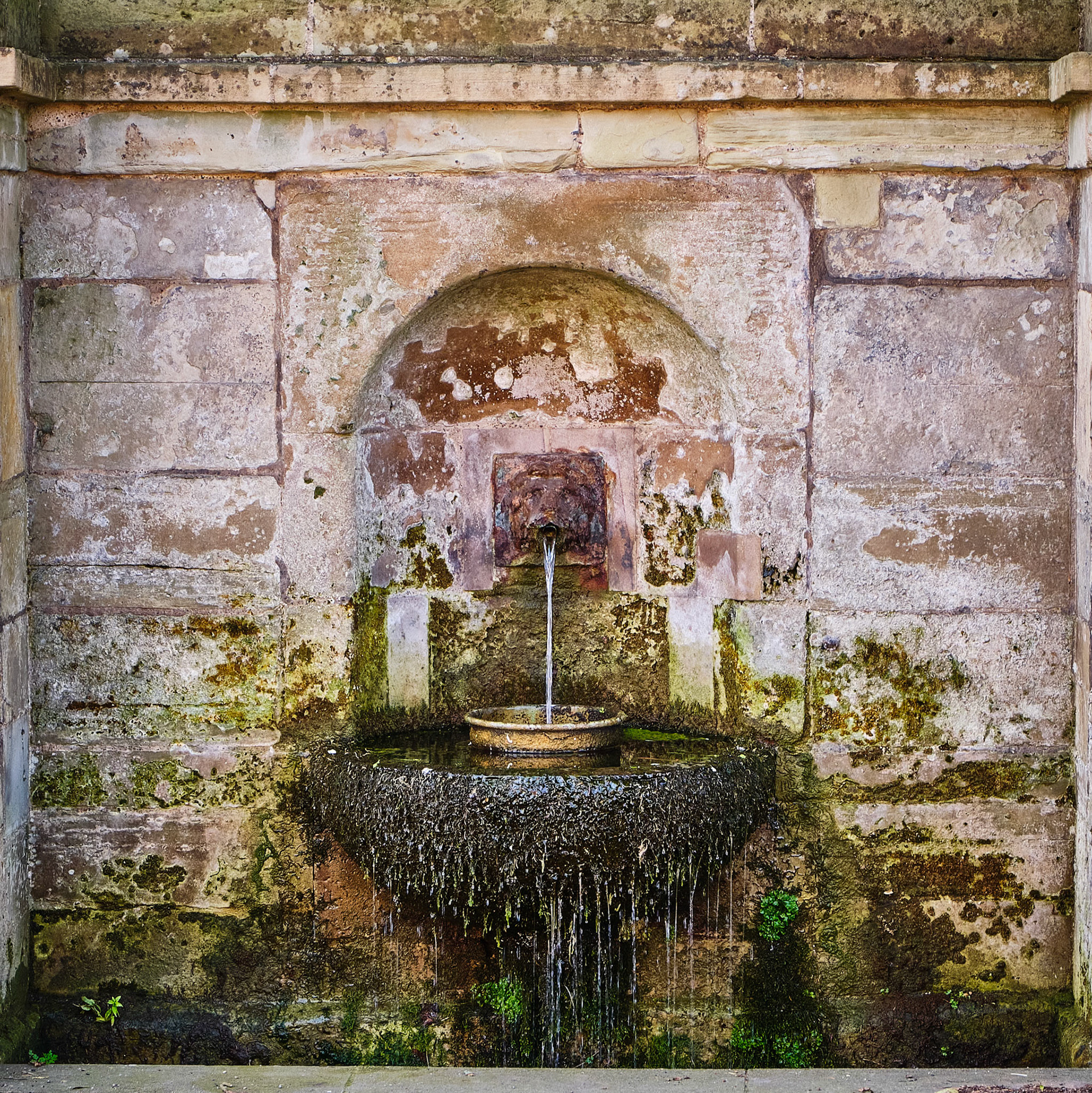 Fountain, Burton on the Wolds