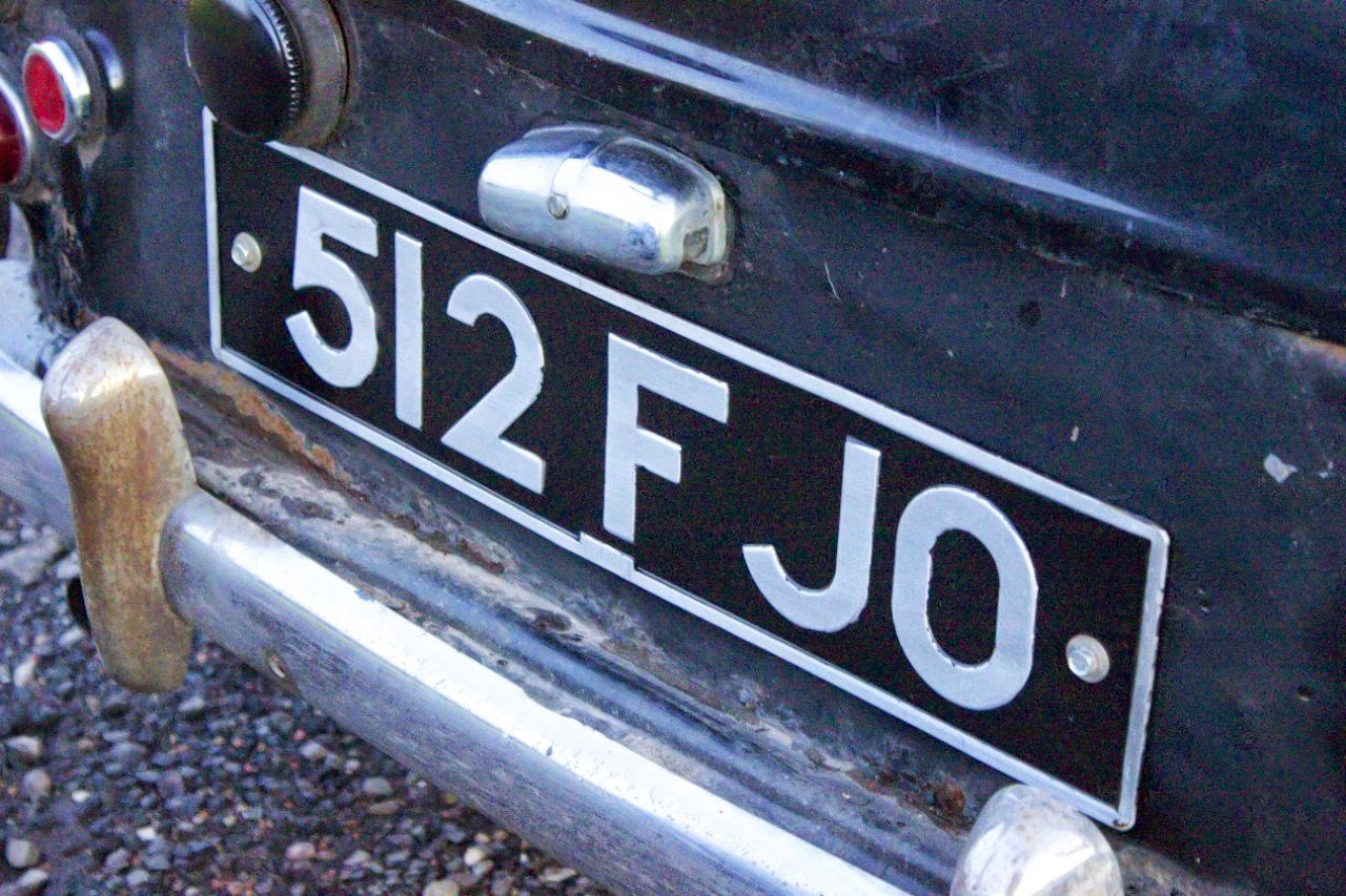 Number plate respray