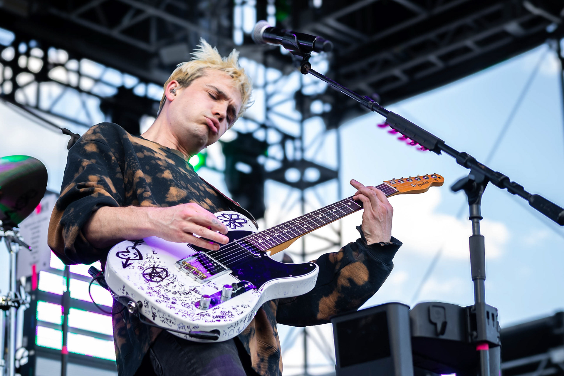 Badflower - Rooftop at Pier 17 NYC - 06.29.2025